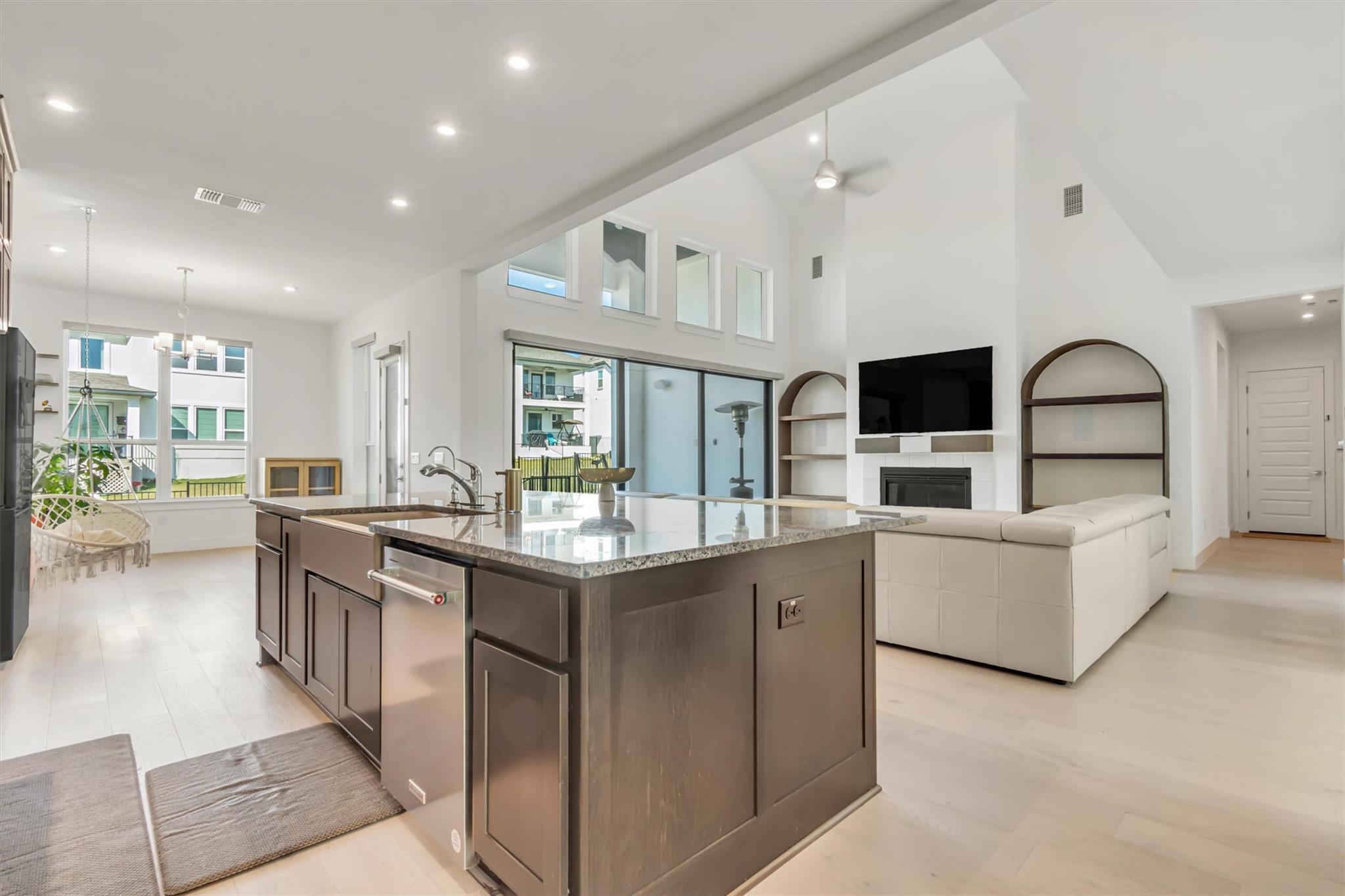 5037 Carsoli Ln, Leander, TX 78641