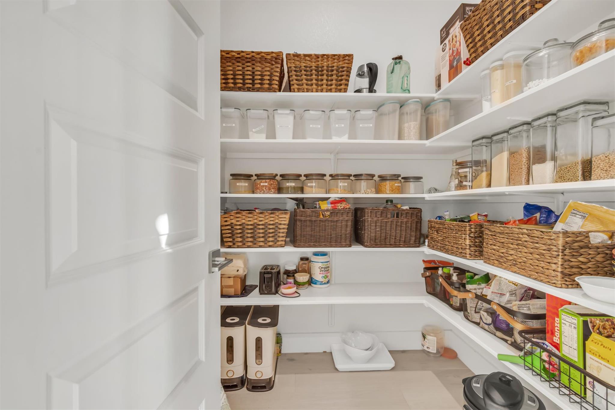 5037 Carsoli Ln, Leander, TX 78641