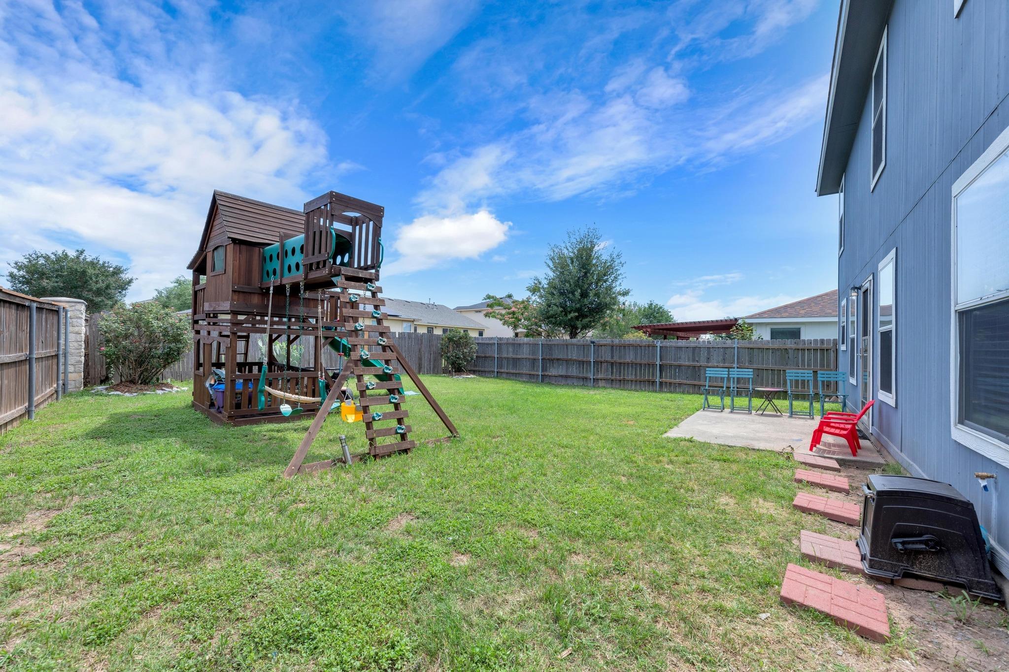 18400 Sun Haven Cv, Elgin, TX 78621