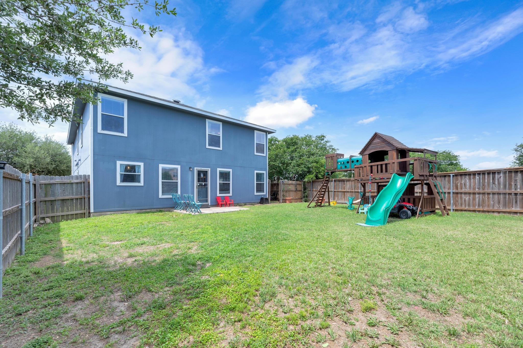 18400 Sun Haven Cv, Elgin, TX 78621