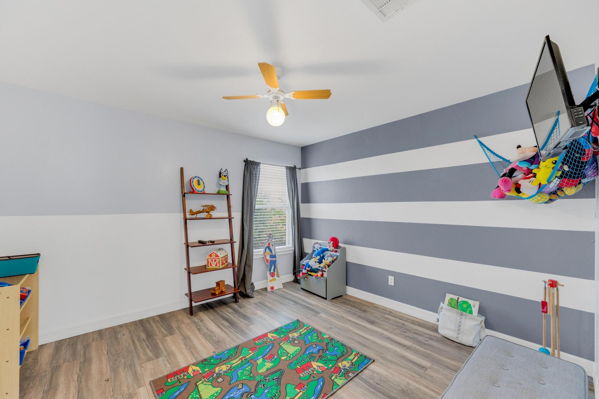 18400 Sun Haven Cv, Elgin, TX 78621