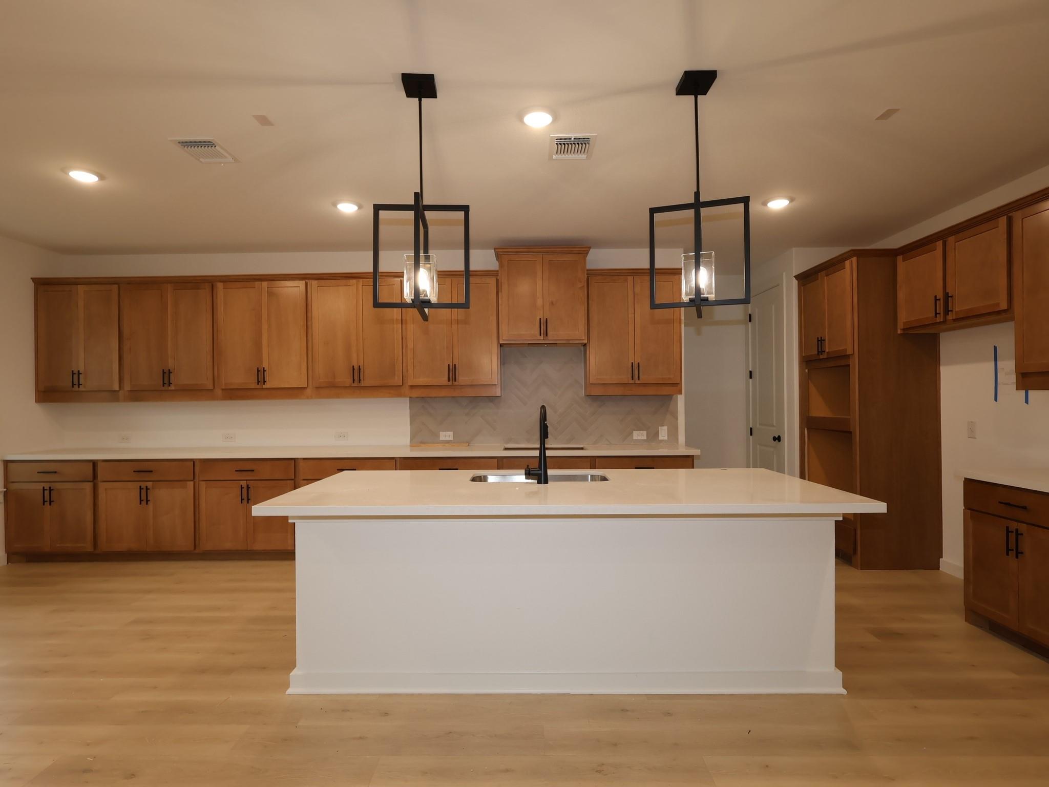 3717 Helena Way, Leander, TX 78641