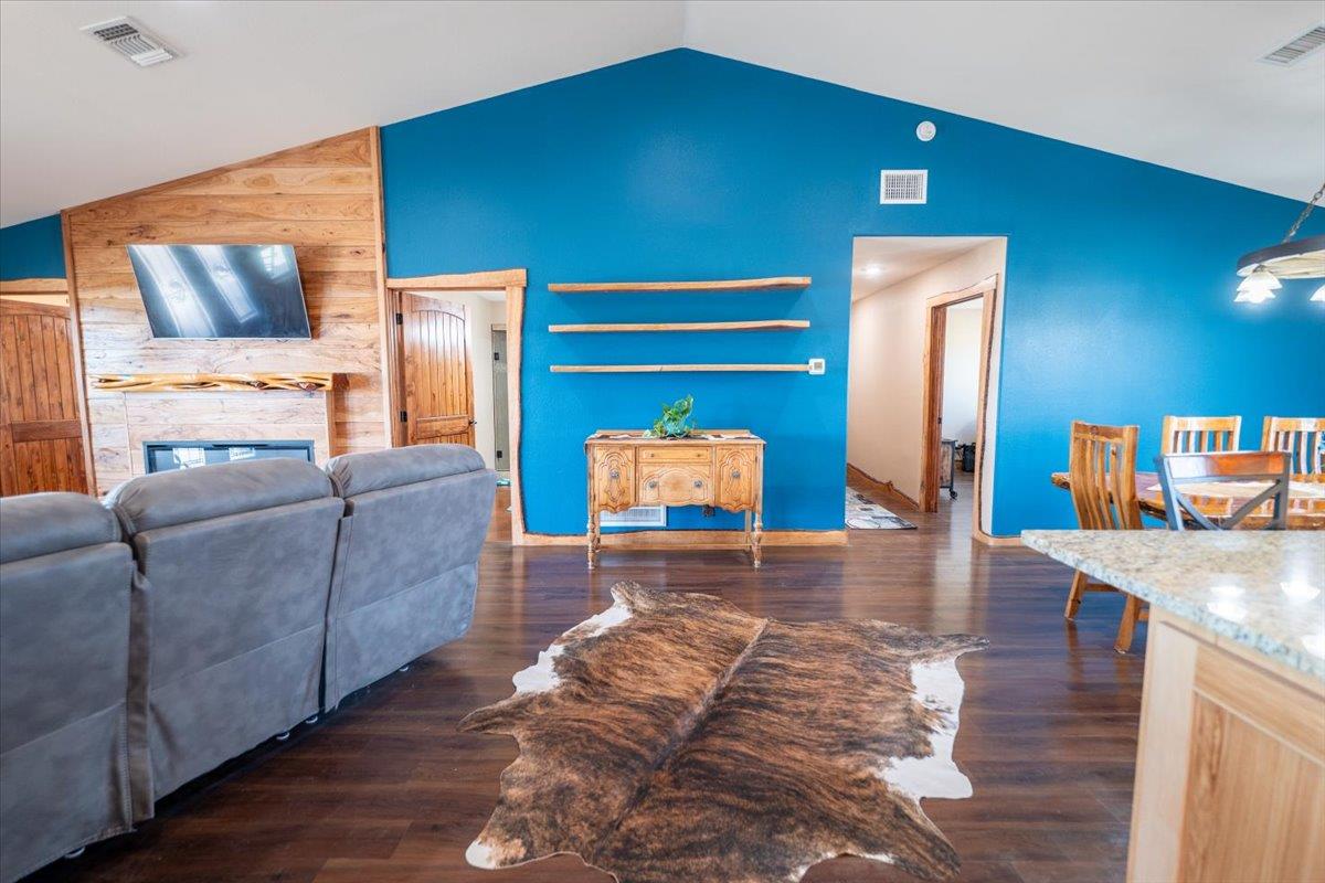 1825 Savanna Ridge Ranch Rd, Lometa, TX 76853