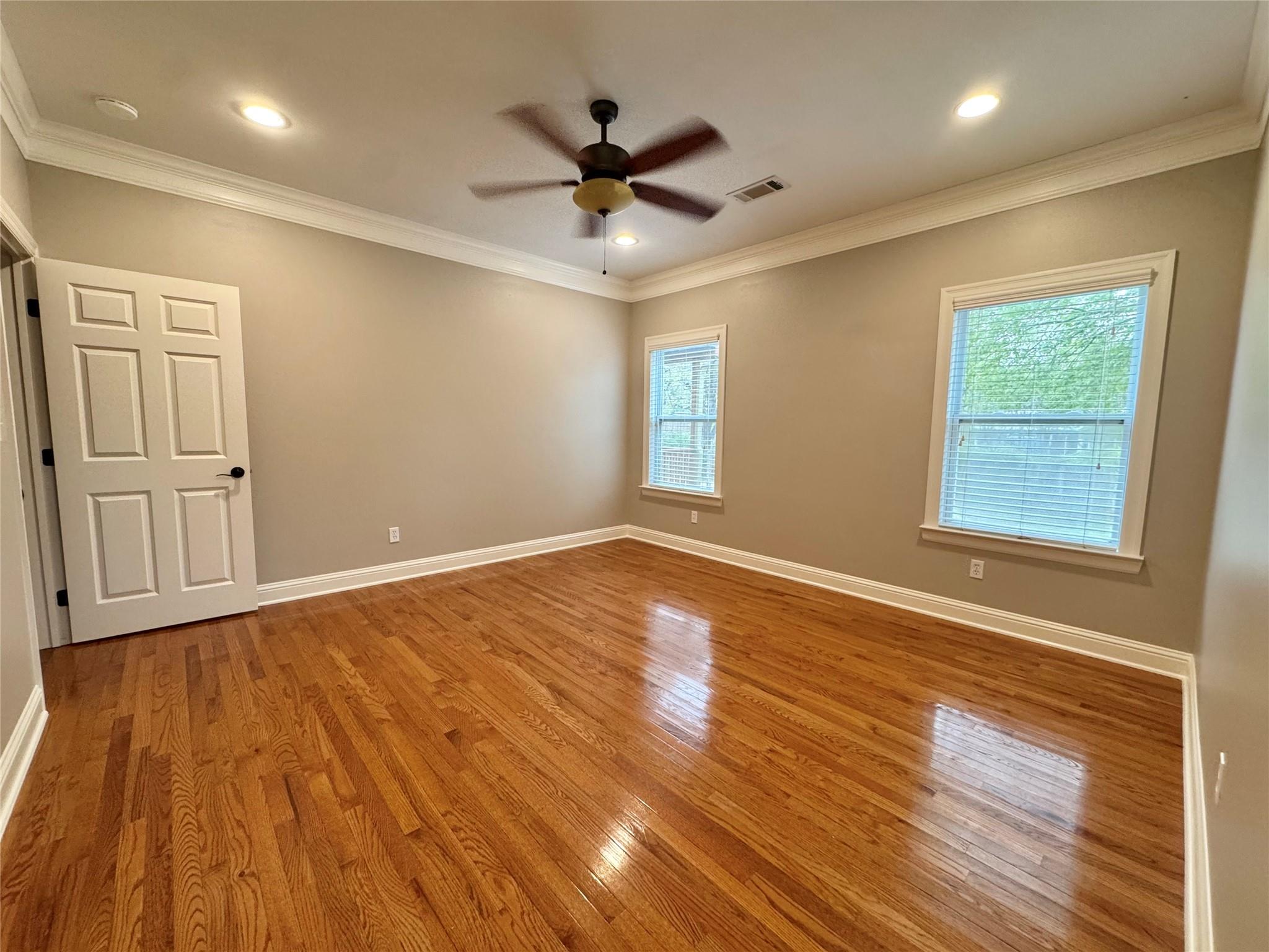 1300 Crestwood Rd, Austin, TX 78722