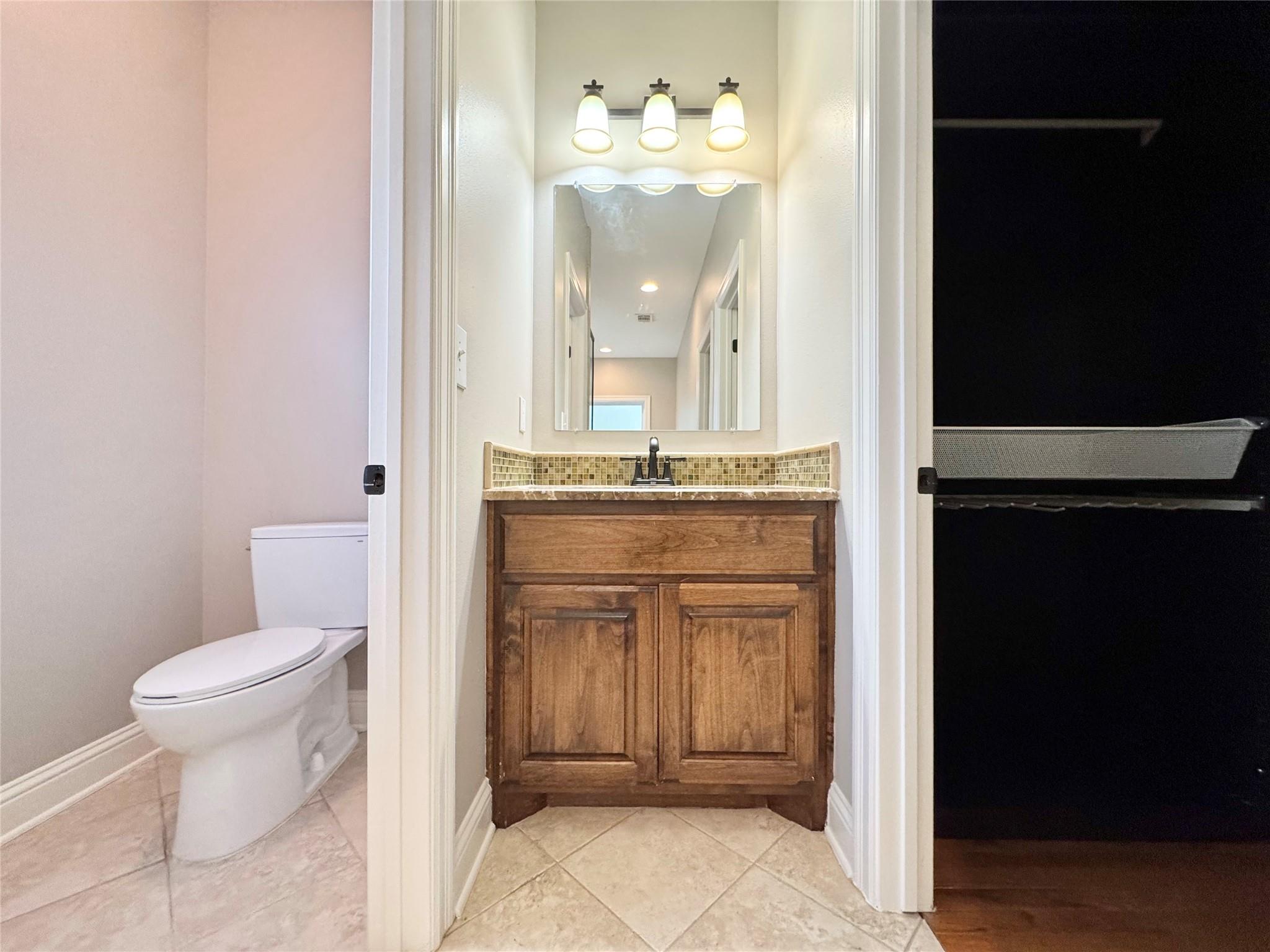 1300 Crestwood Rd, Austin, TX 78722