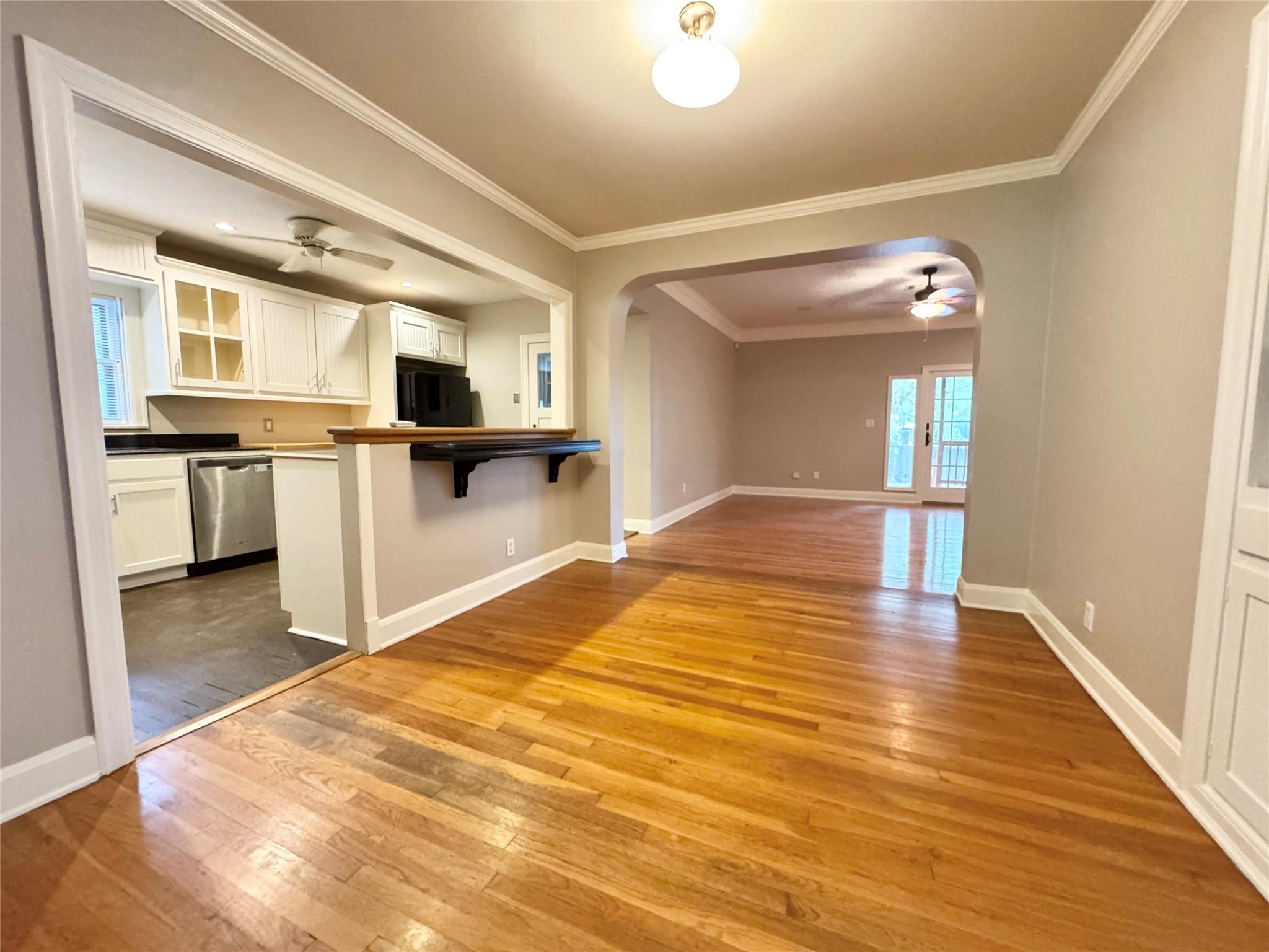 1300 Crestwood Rd, Austin, TX 78722