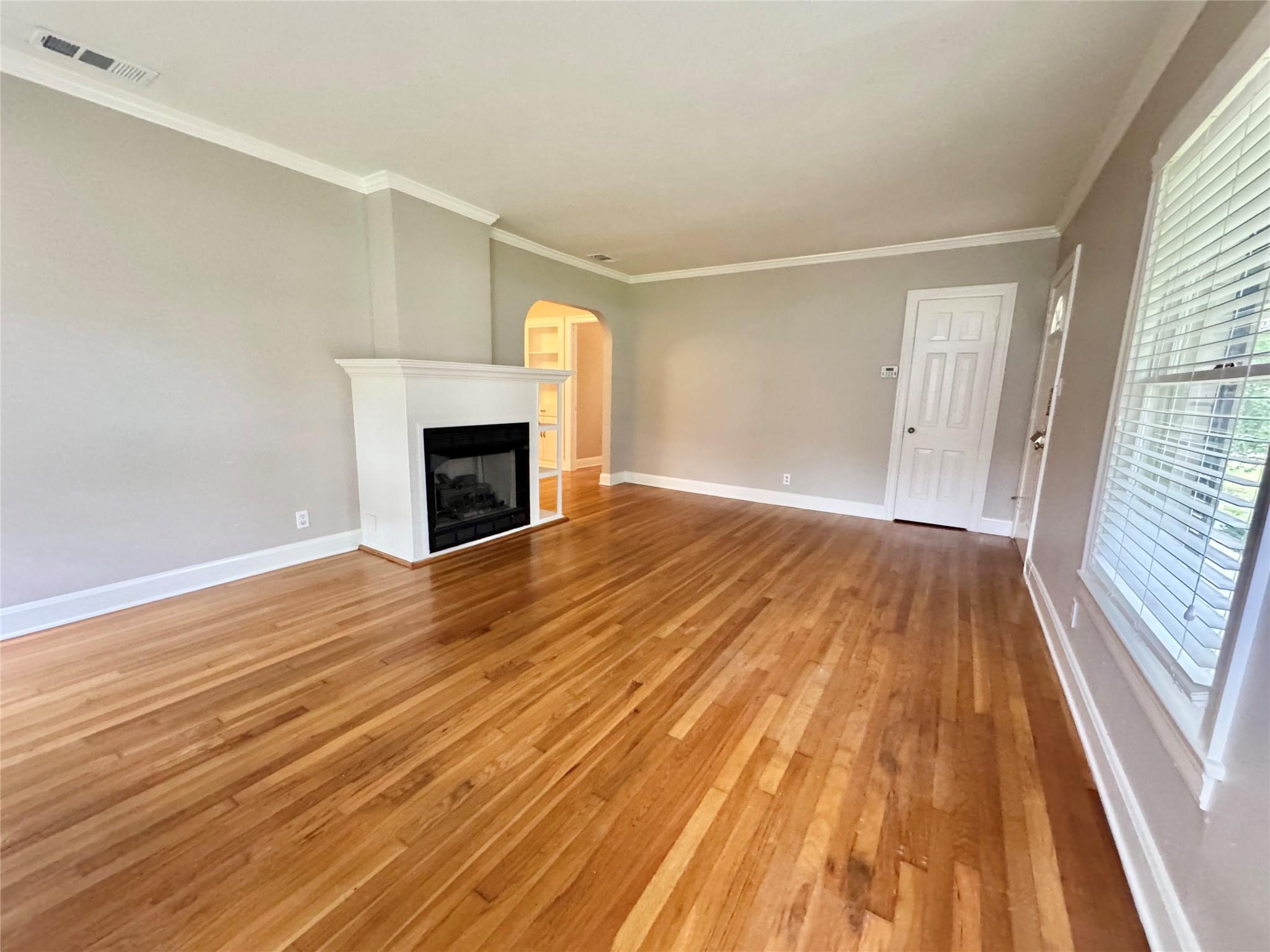 1300 Crestwood Rd, Austin, TX 78722