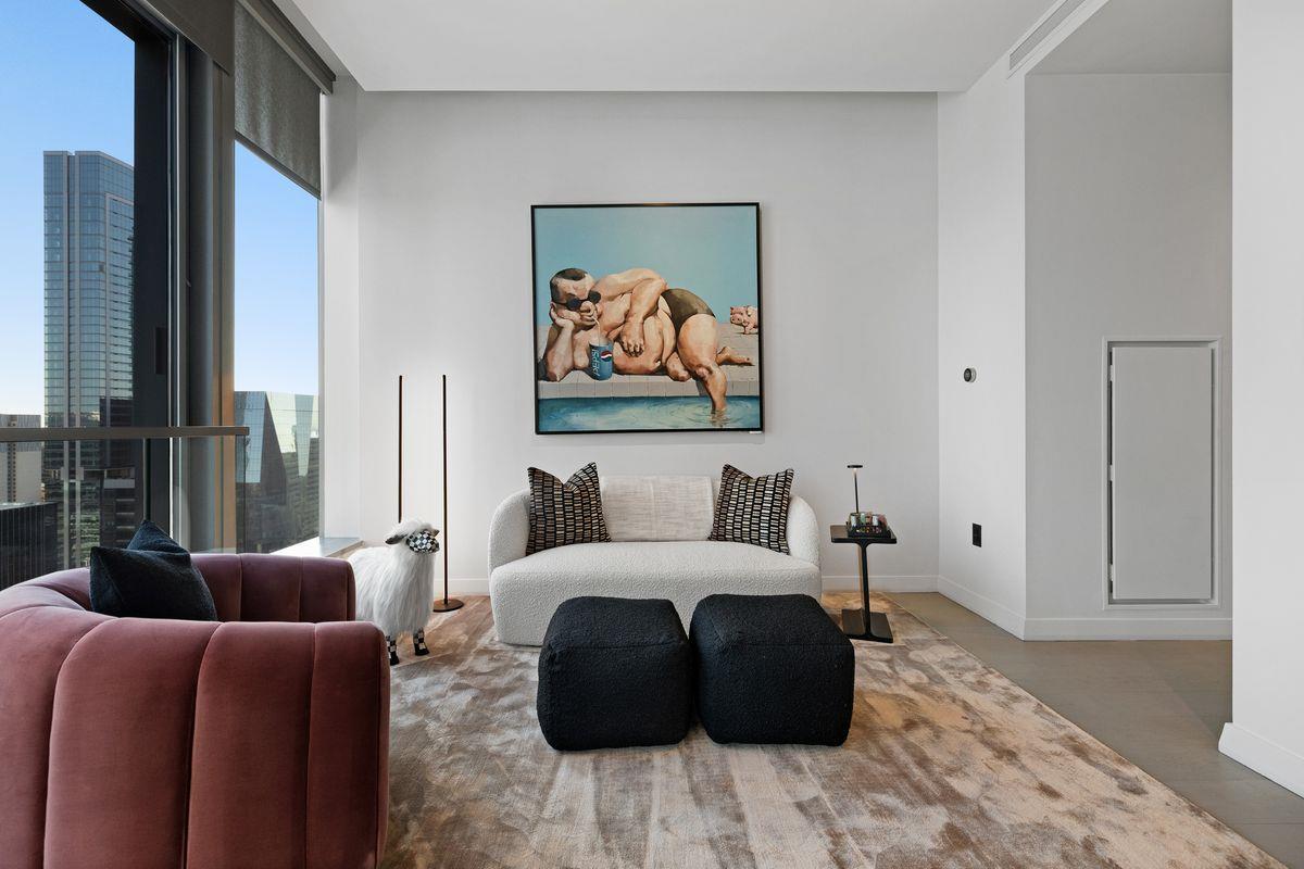 210 Lavaca St # 2809, Austin, TX 78701