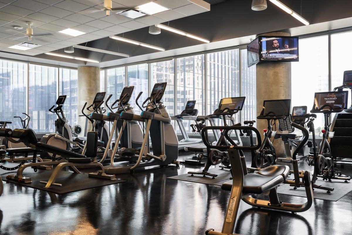 210 Lavaca St # 2809, Austin, TX 78701