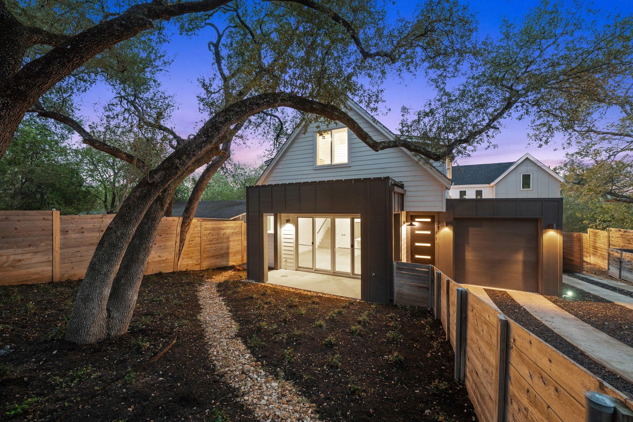 3100 S 5th St # 1, Austin, TX 78704