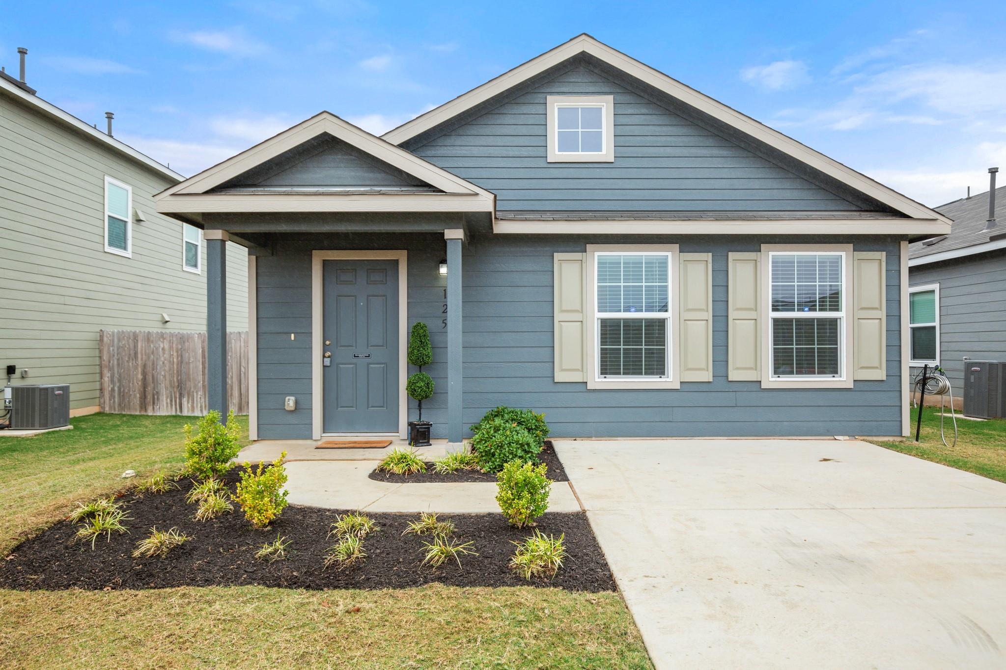 125 Gabbro Gdns, Maxwell, TX 78656