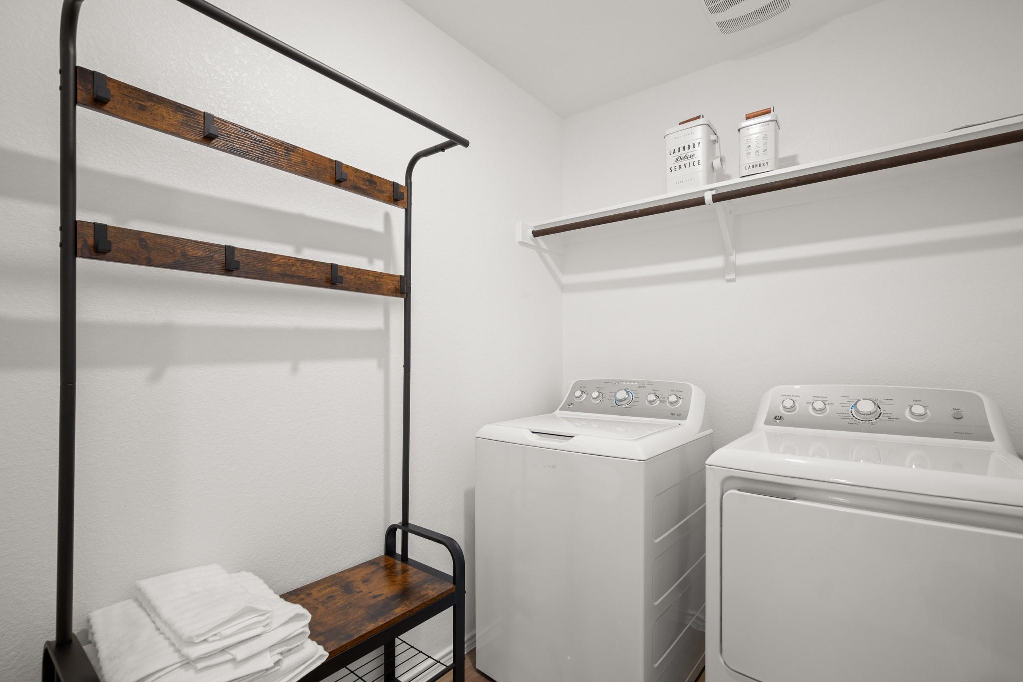 125 Gabbro Gdns, Maxwell, TX 78656