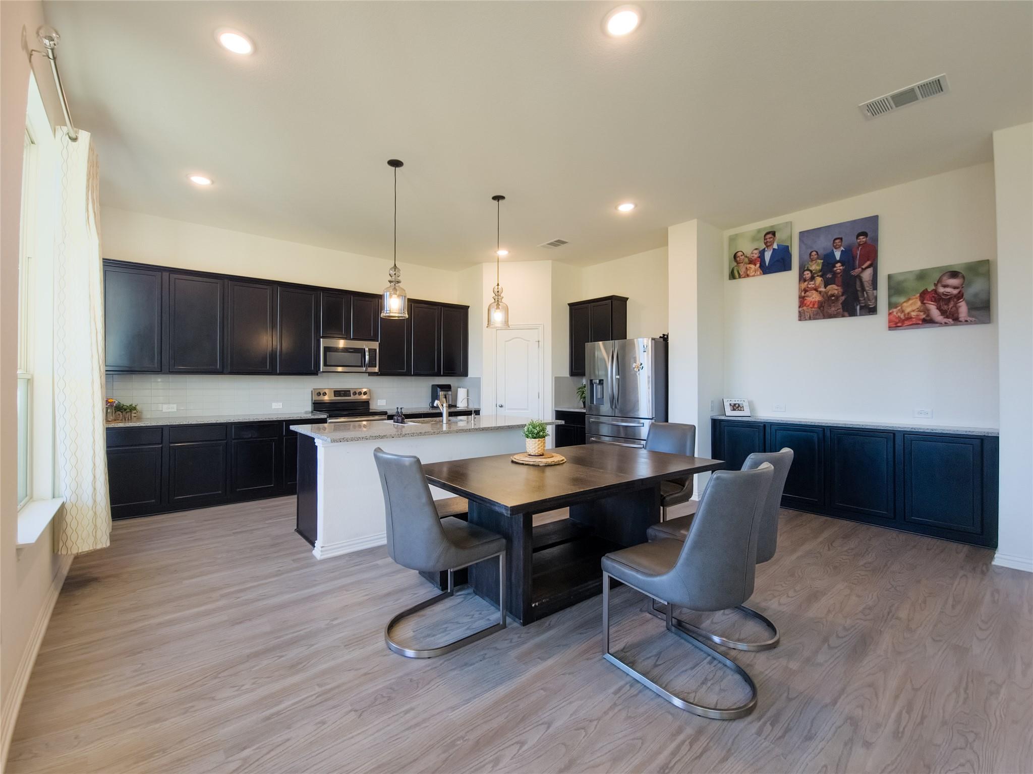 627 Pheasant Hill Ln, Georgetown, TX 78628