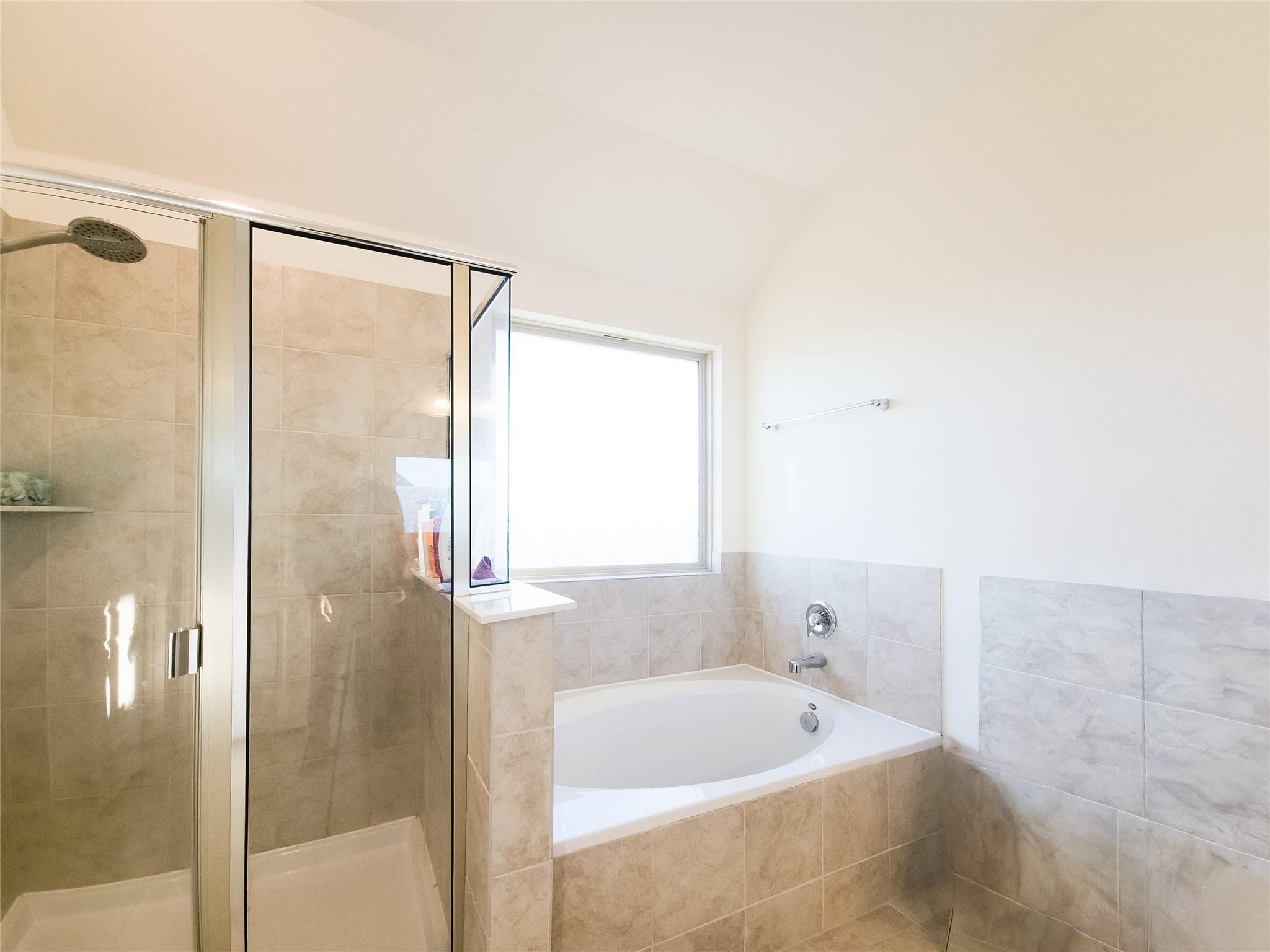 627 Pheasant Hill Ln, Georgetown, TX 78628