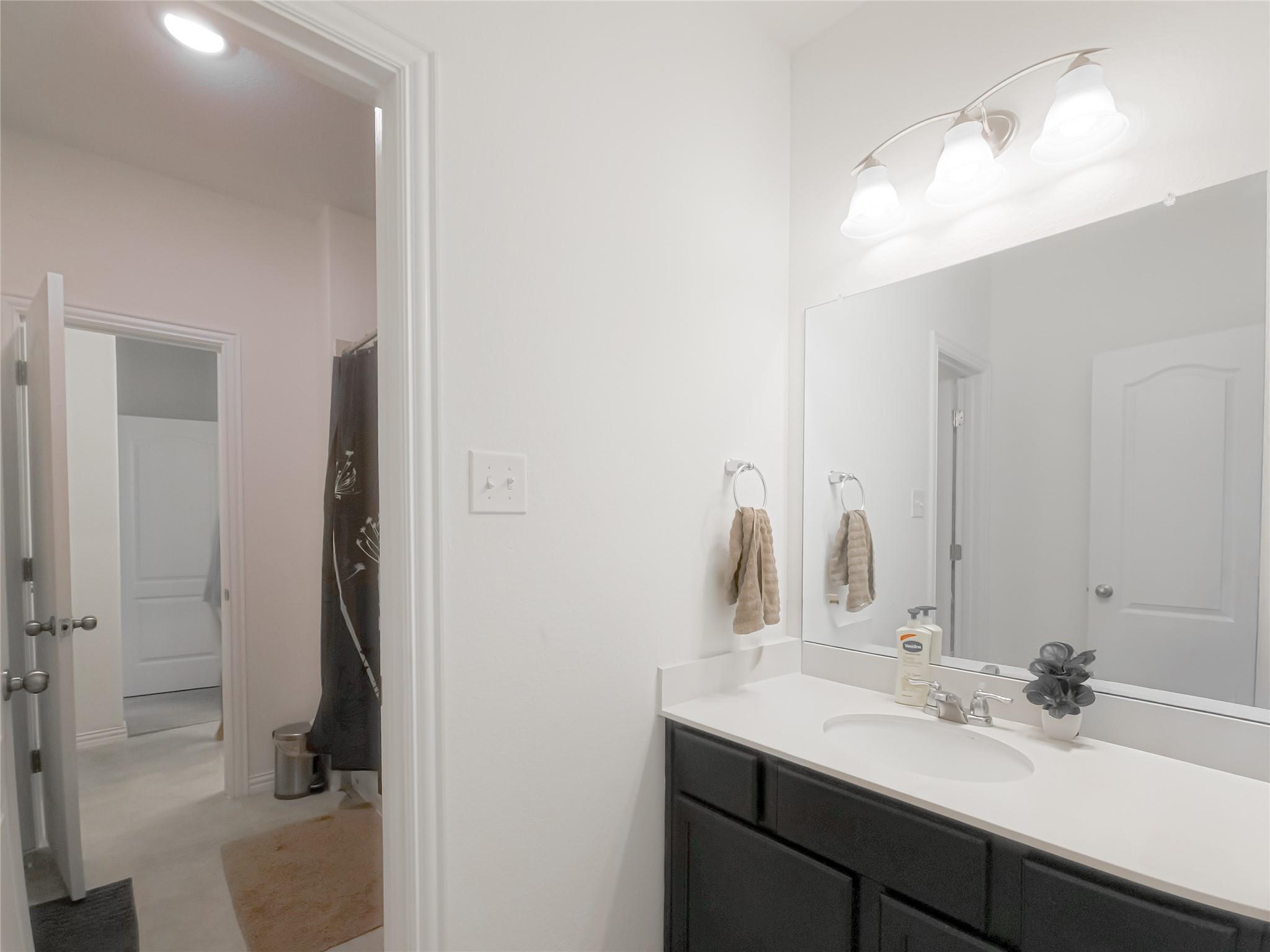 627 Pheasant Hill Ln, Georgetown, TX 78628