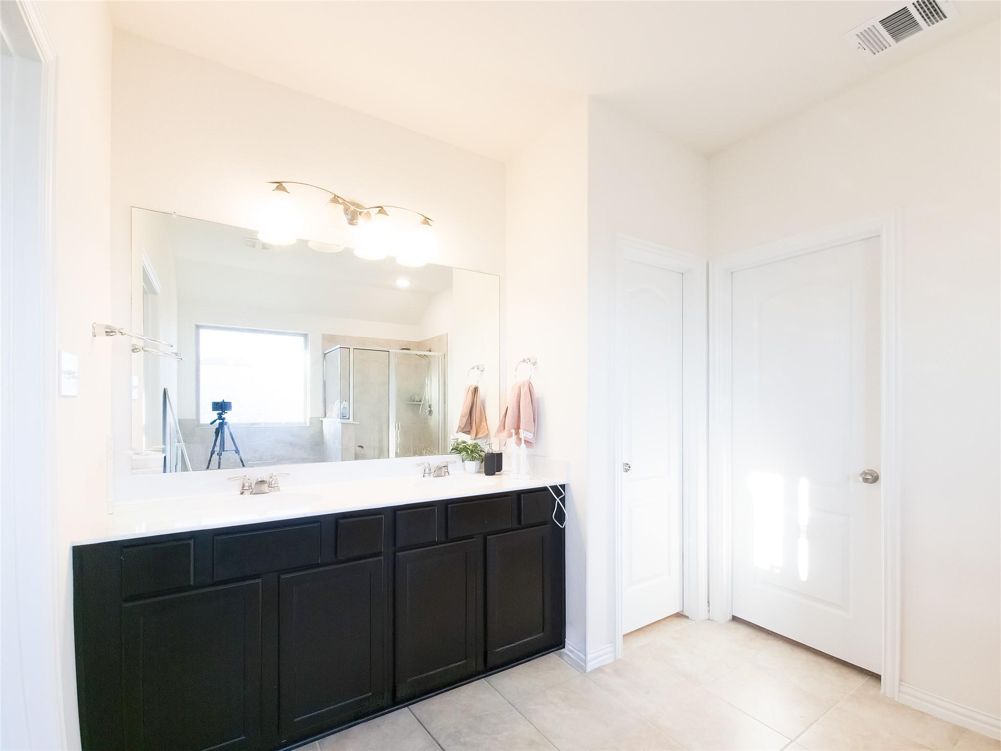 627 Pheasant Hill Ln, Georgetown, TX 78628