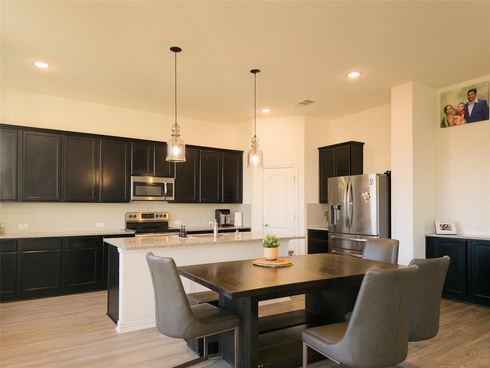 627 Pheasant Hill Ln, Georgetown, TX 78628