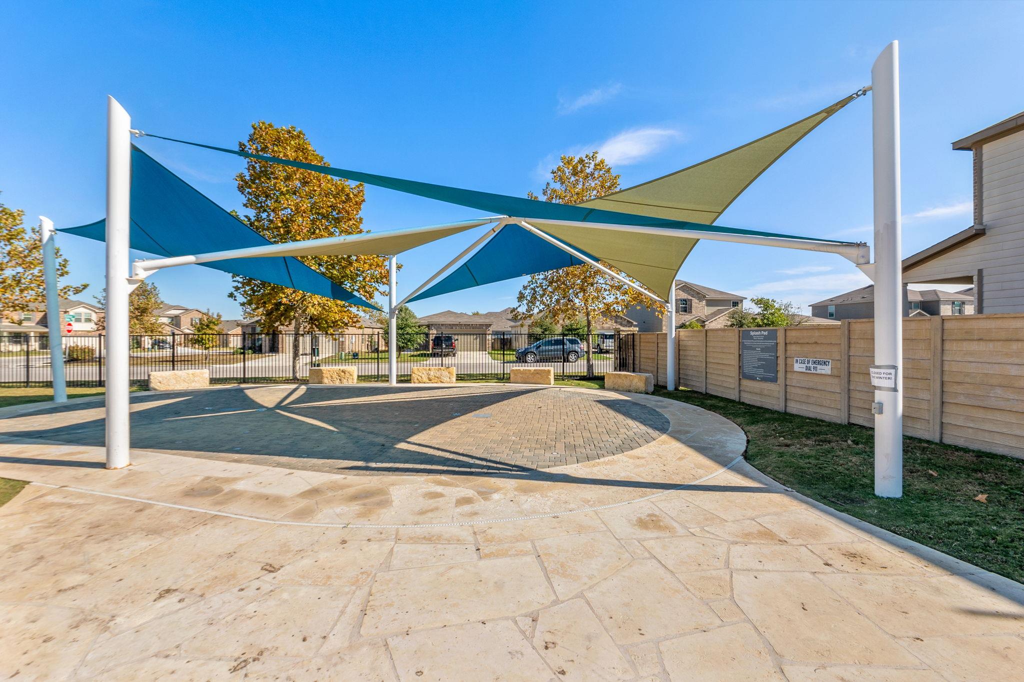 137 Lignite Dr, Jarrell, TX 76537