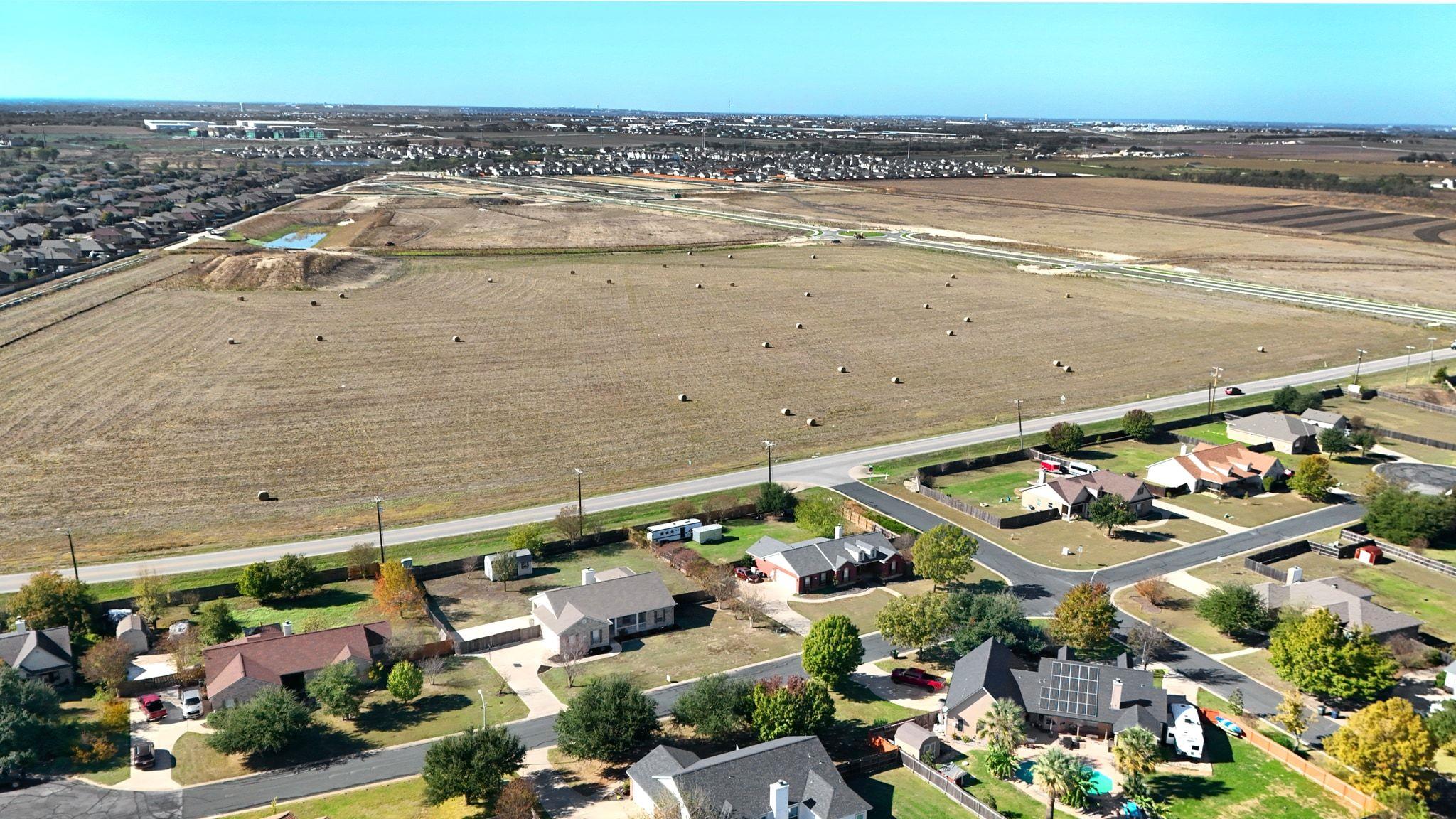 119 Brazos Dr, Hutto, TX 78634