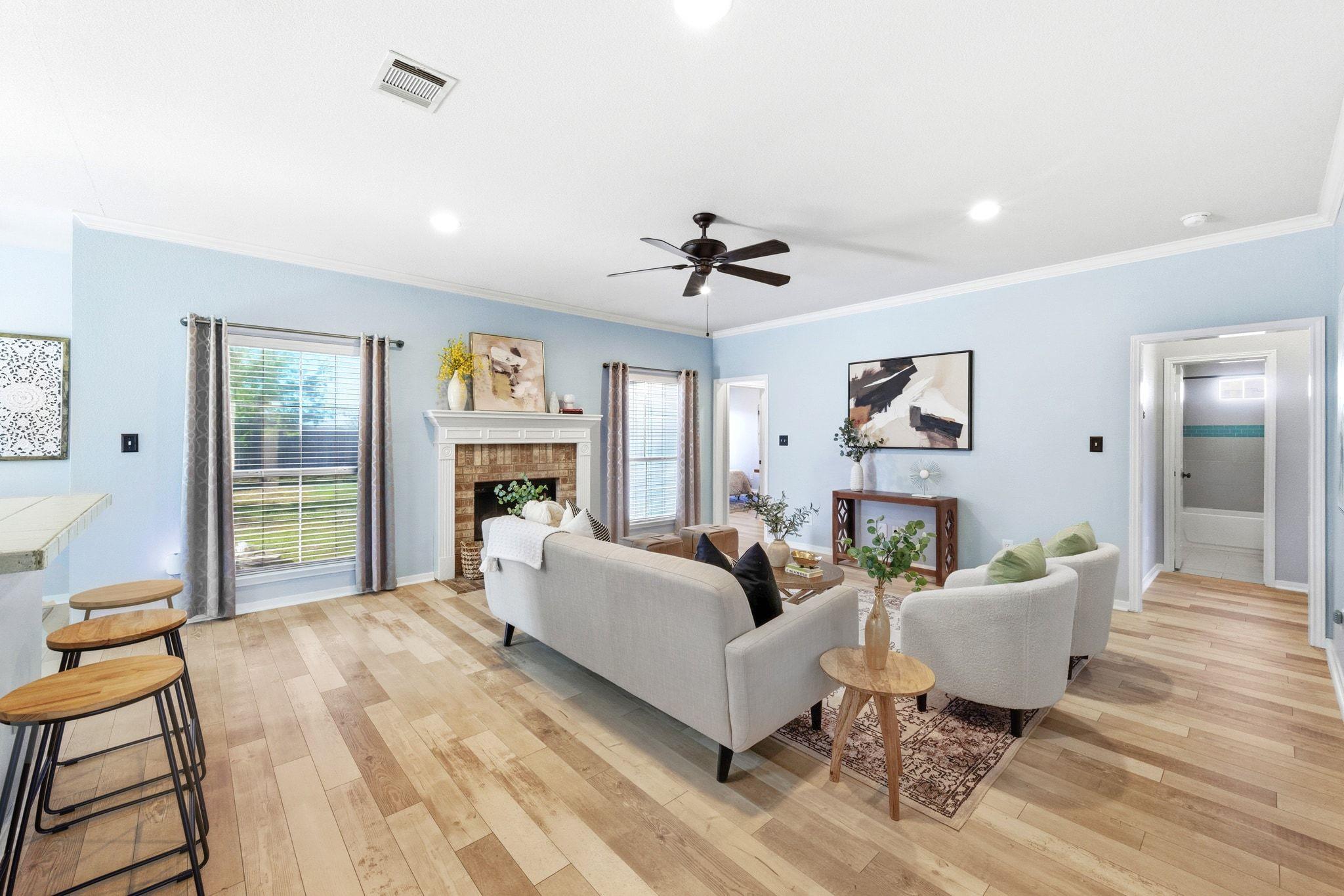 119 Brazos Dr, Hutto, TX 78634