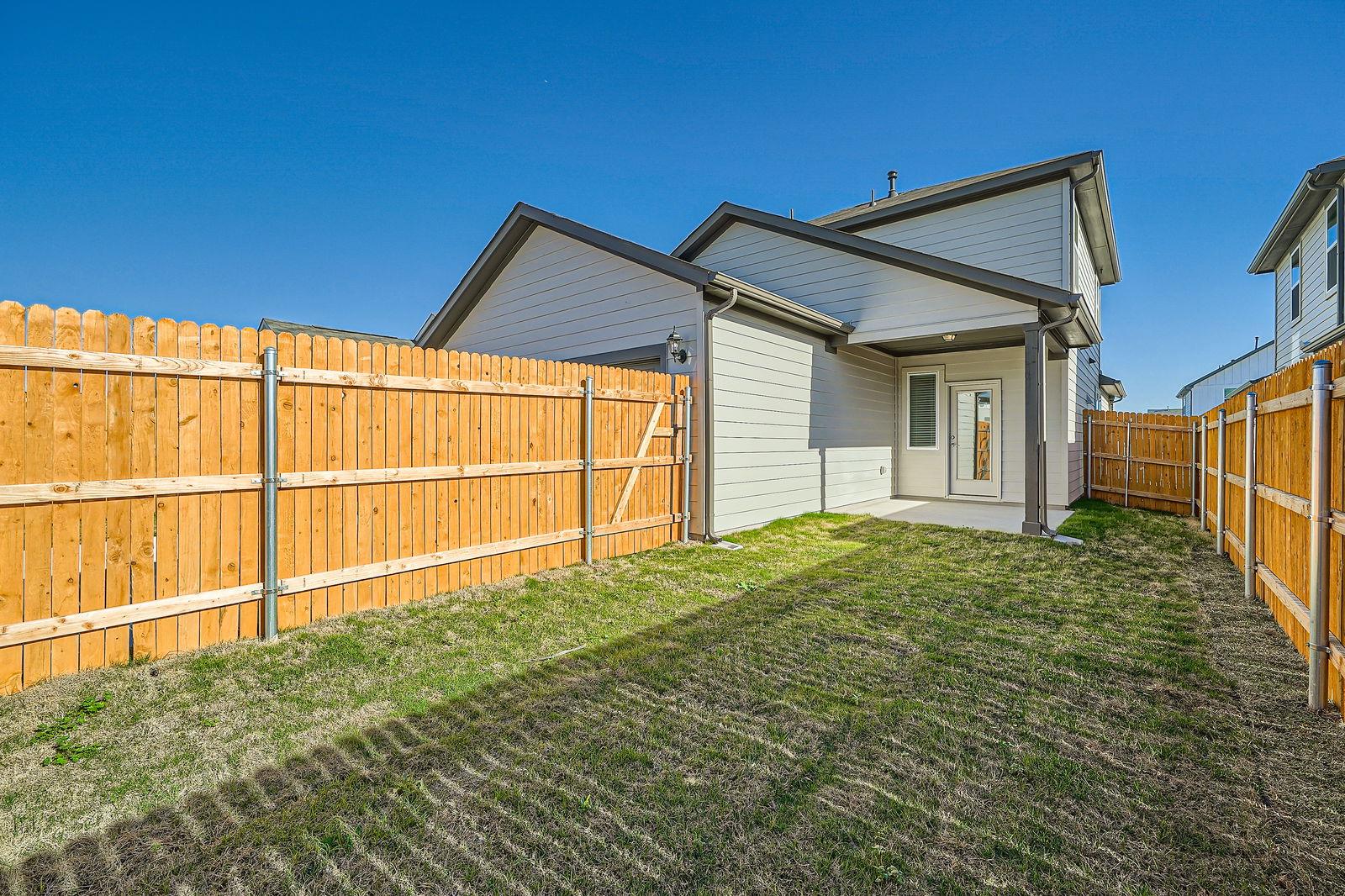 14005 Edna Maxine Walk, Del Valle, TX 78617