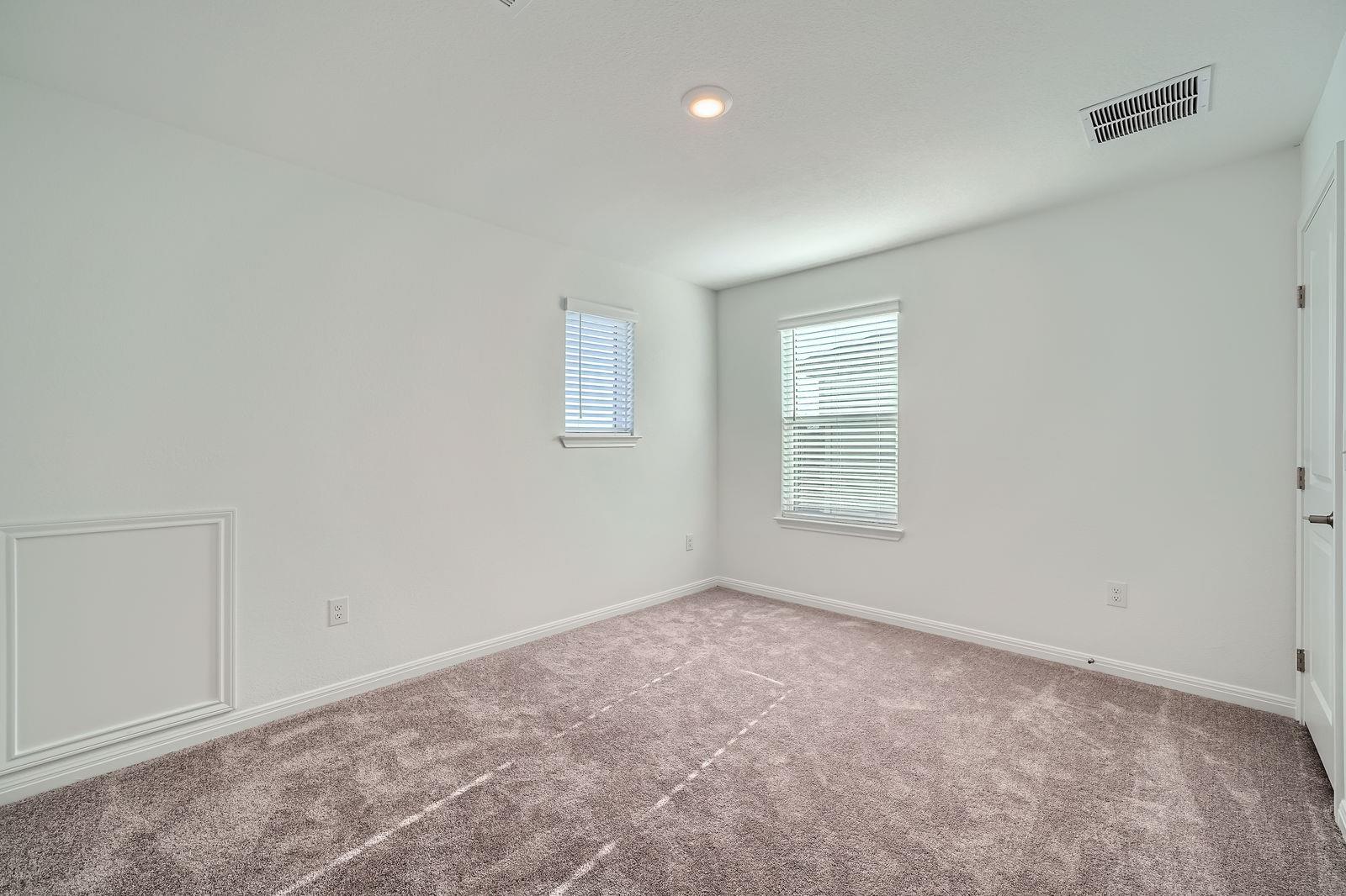 14005 Edna Maxine Walk, Del Valle, TX 78617