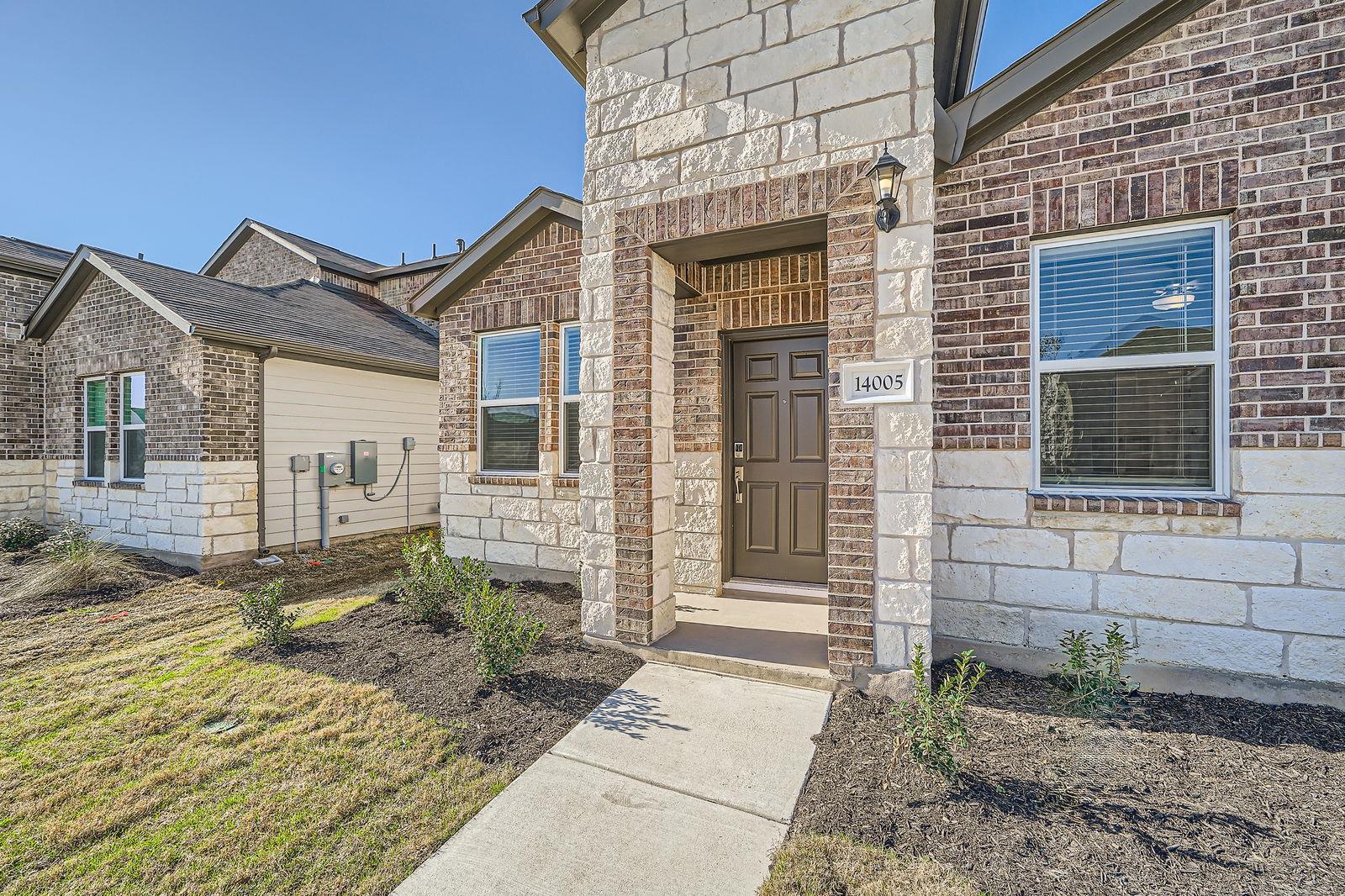 14005 Edna Maxine Walk, Del Valle, TX 78617