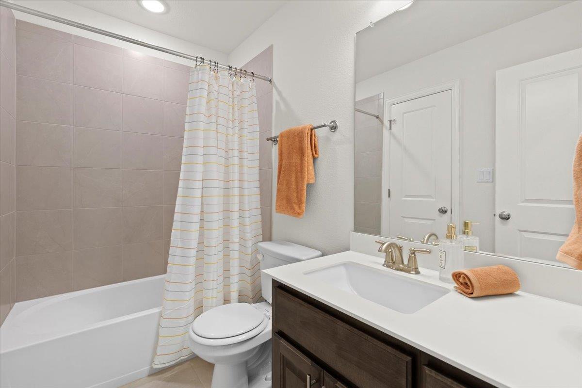 225 Fontainebleau St, Georgetown, TX 78628