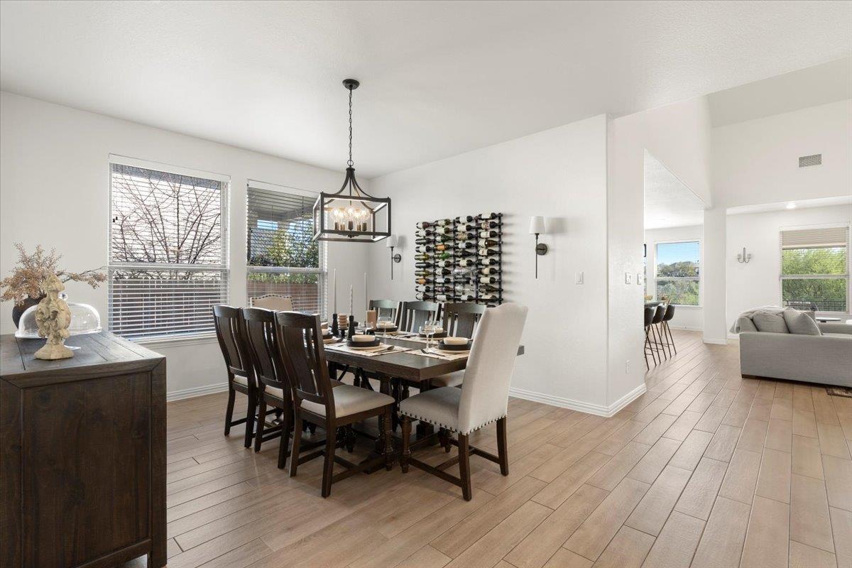 225 Fontainebleau St, Georgetown, TX 78628