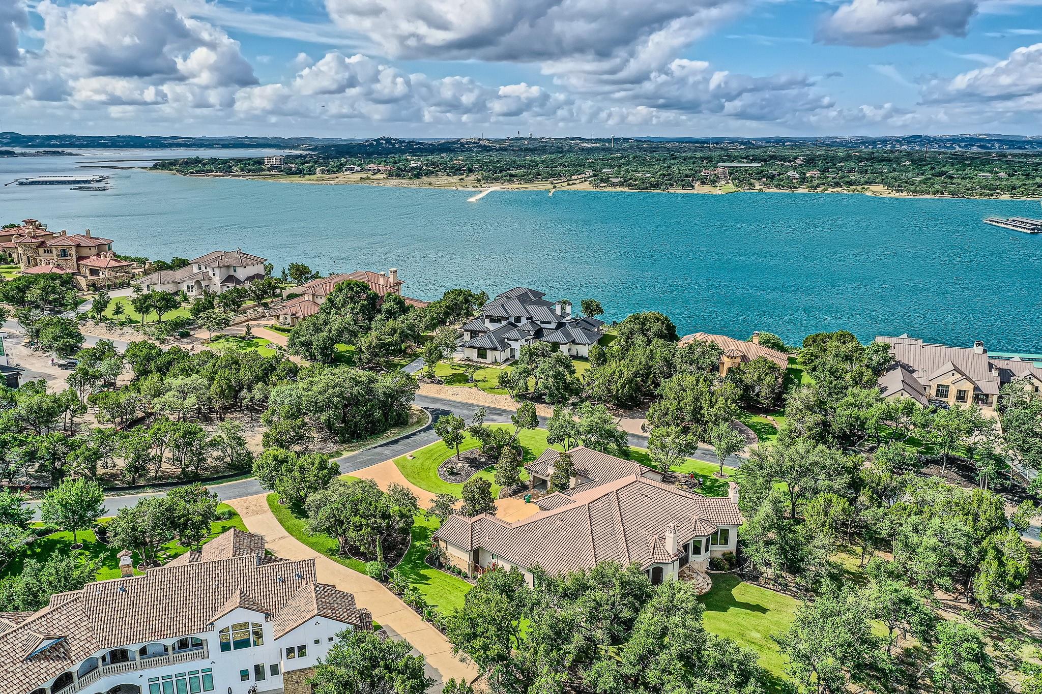 6412 Lantern View Dr, Jonestown, TX 78645