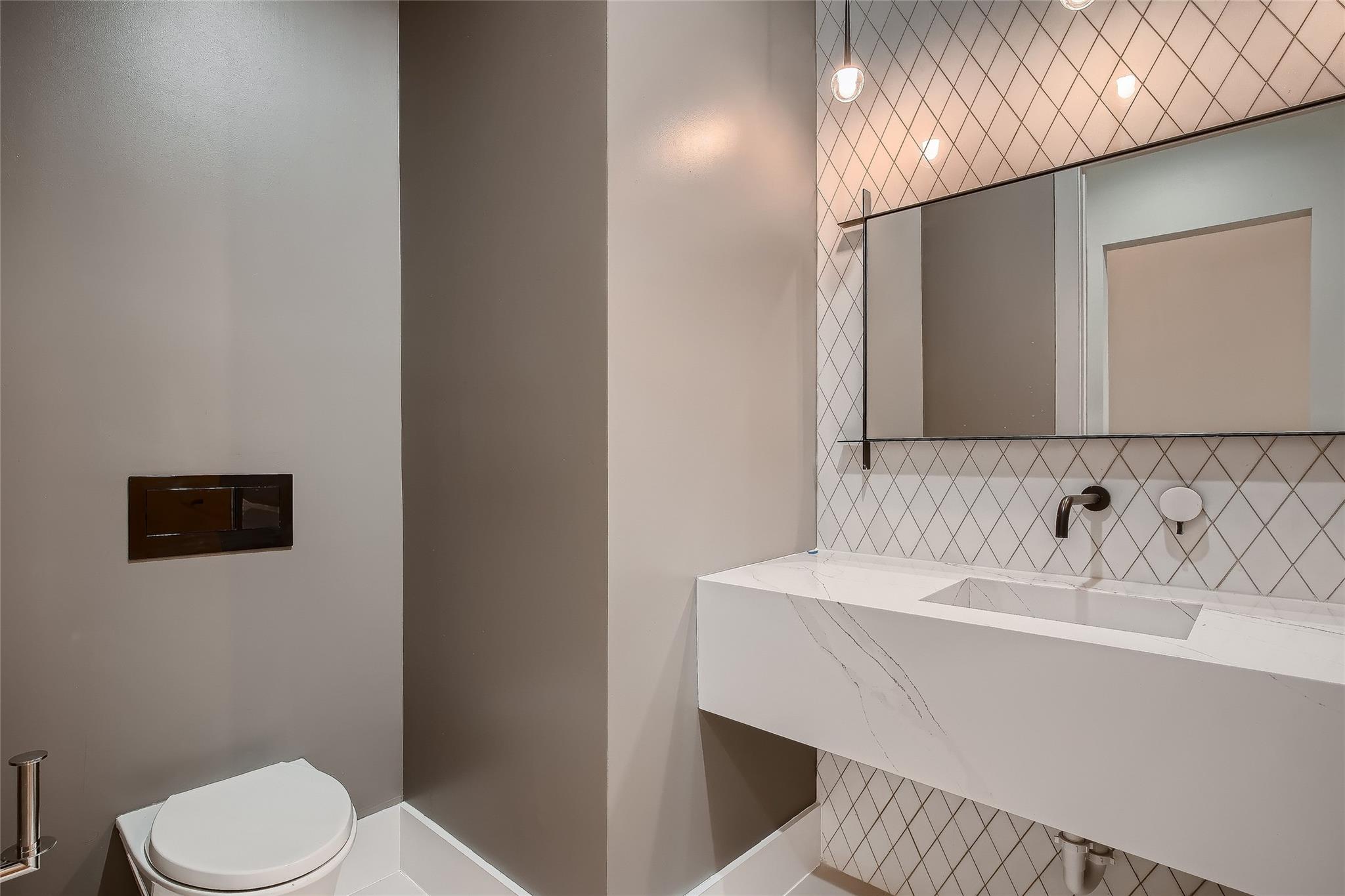 6412 Lantern View Dr, Jonestown, TX 78645