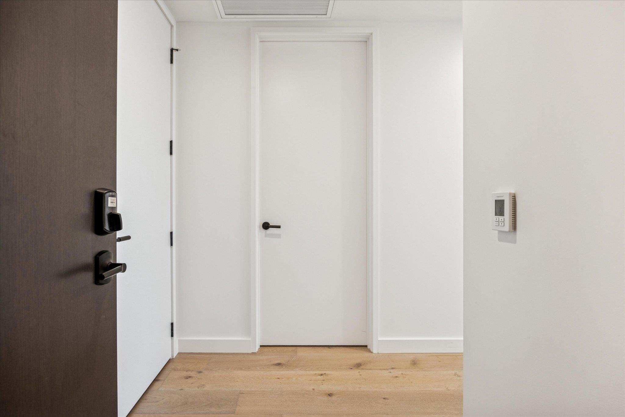 610 Davis St # 2201, Austin, TX 78701