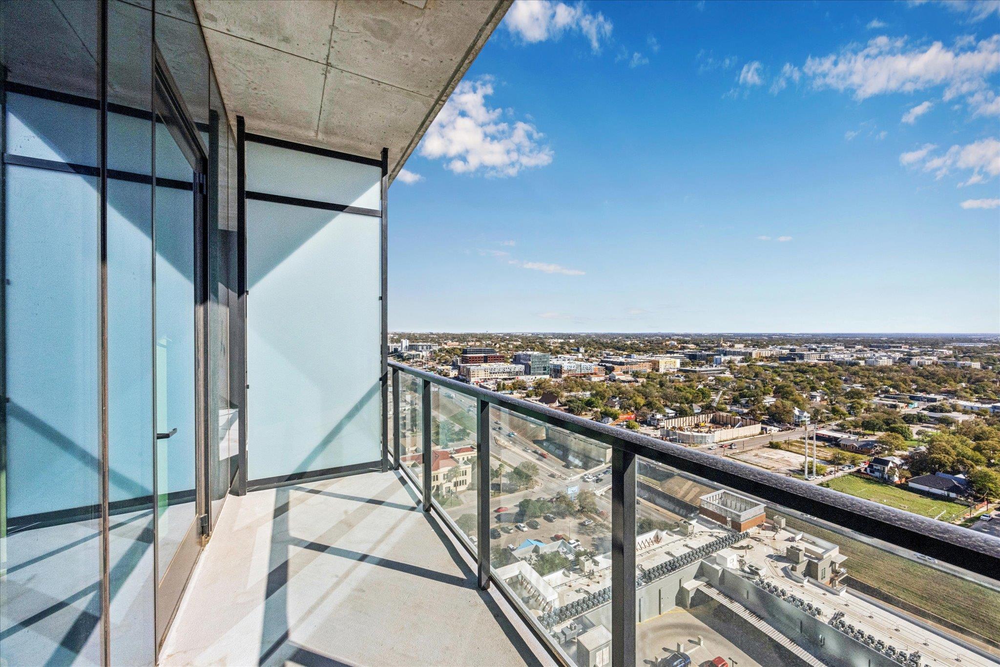 610 Davis St # 2201, Austin, TX 78701