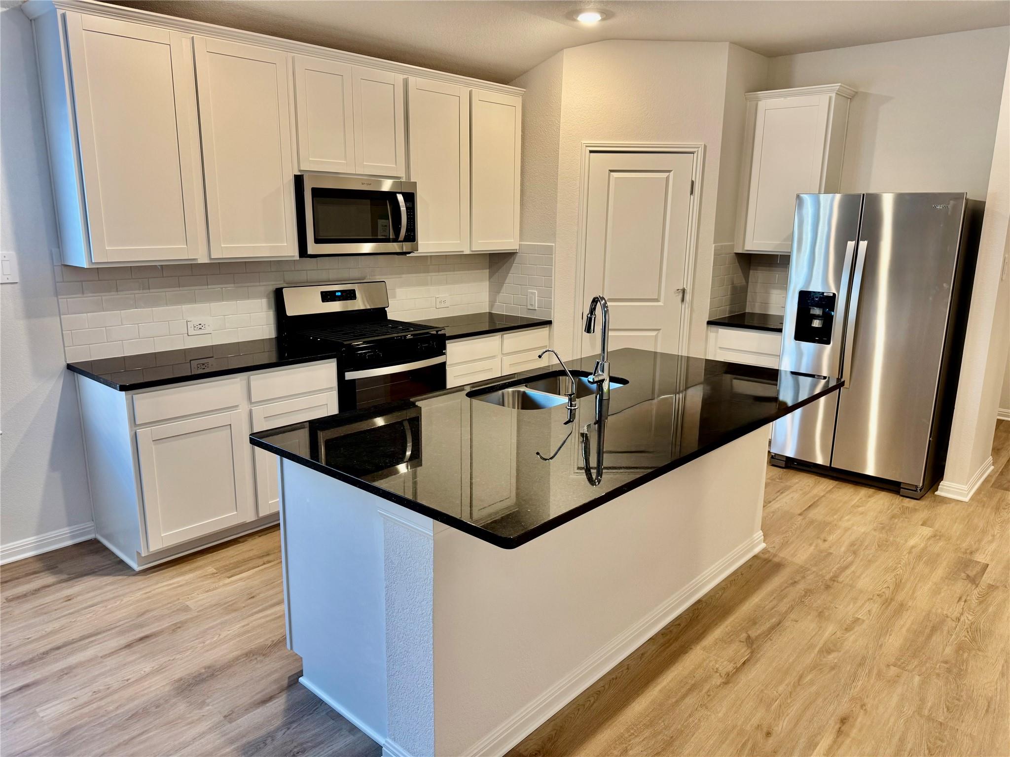 145 Fossil, Kyle, TX 78640