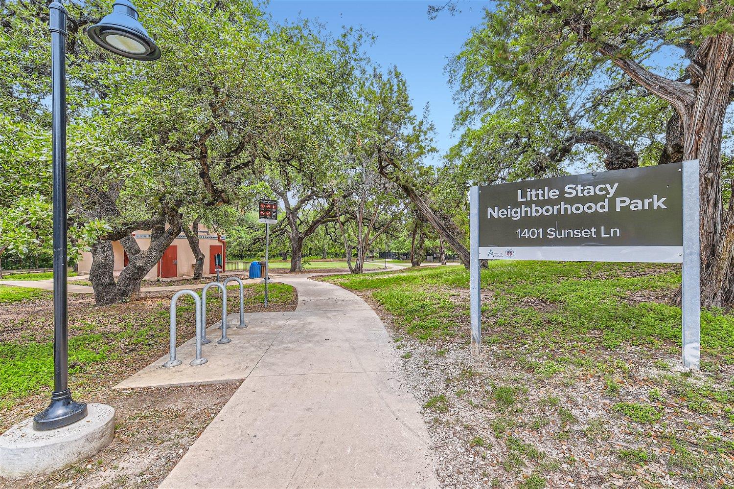 221 Park Ln, Austin, TX 78704