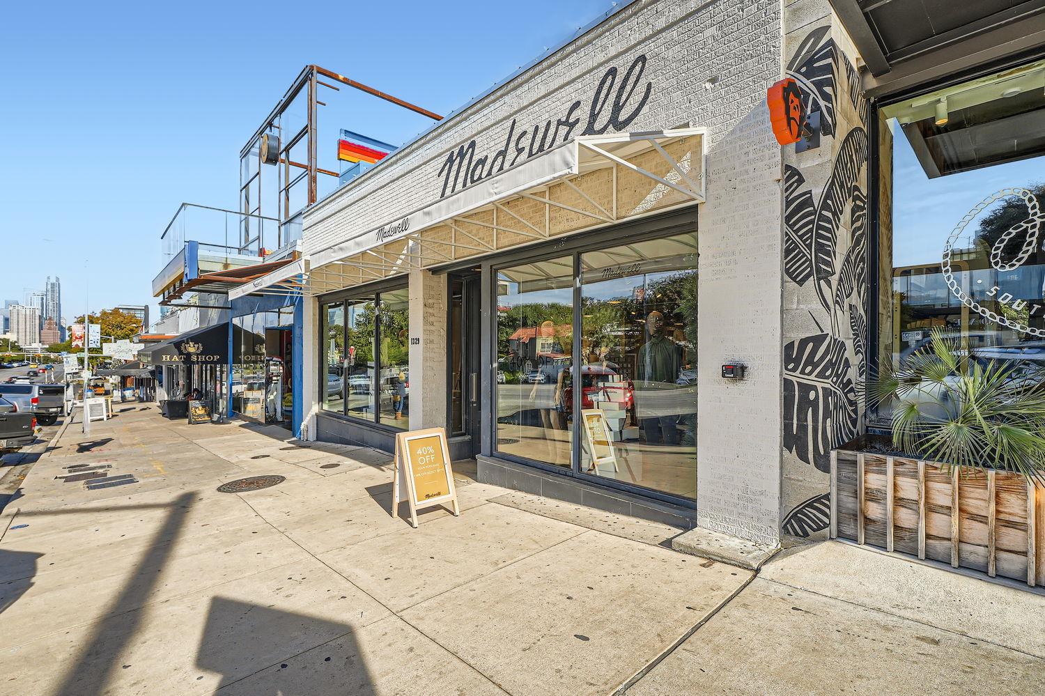 221 Park Ln, Austin, TX 78704