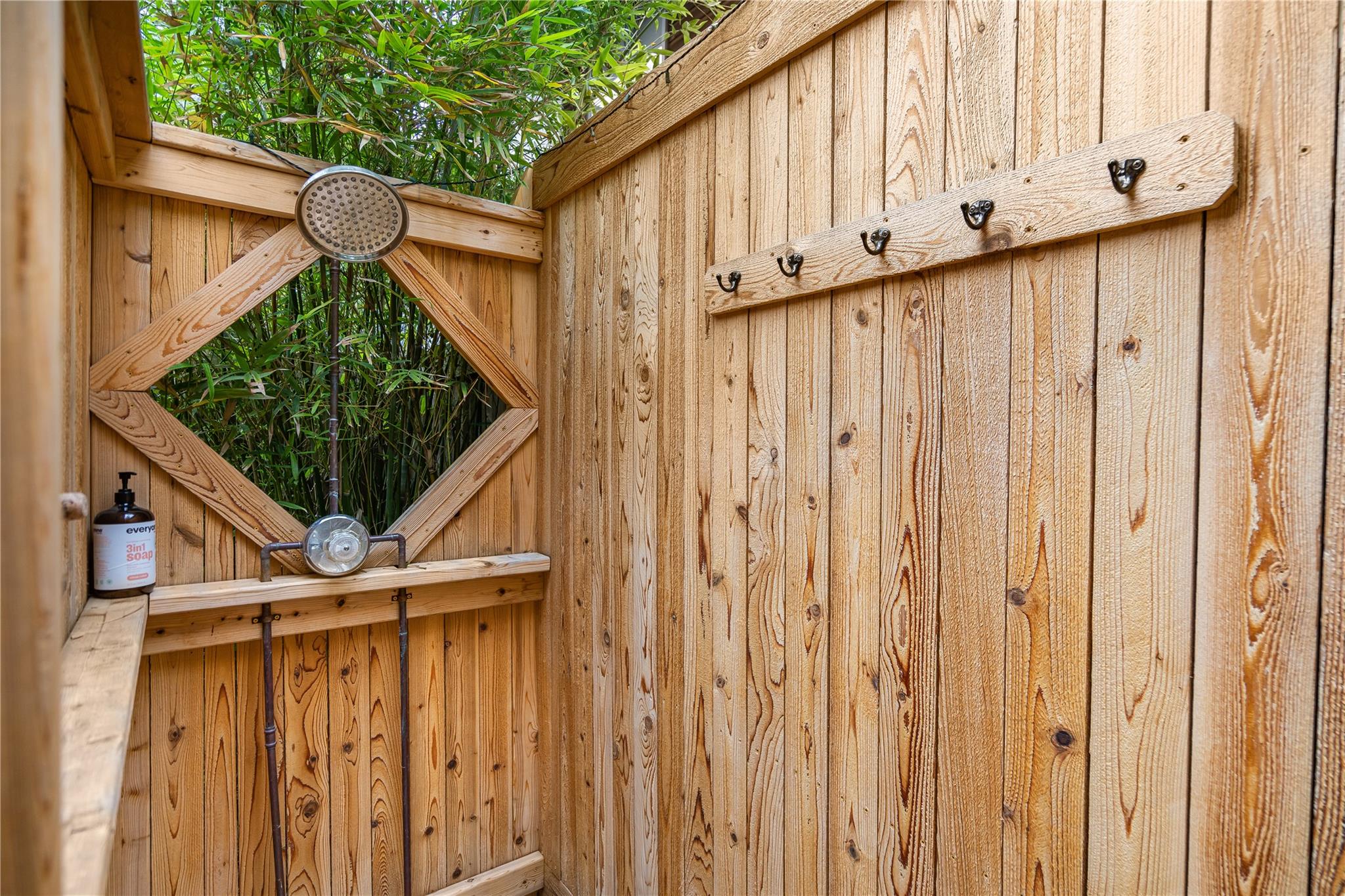 221 Park Ln, Austin, TX 78704