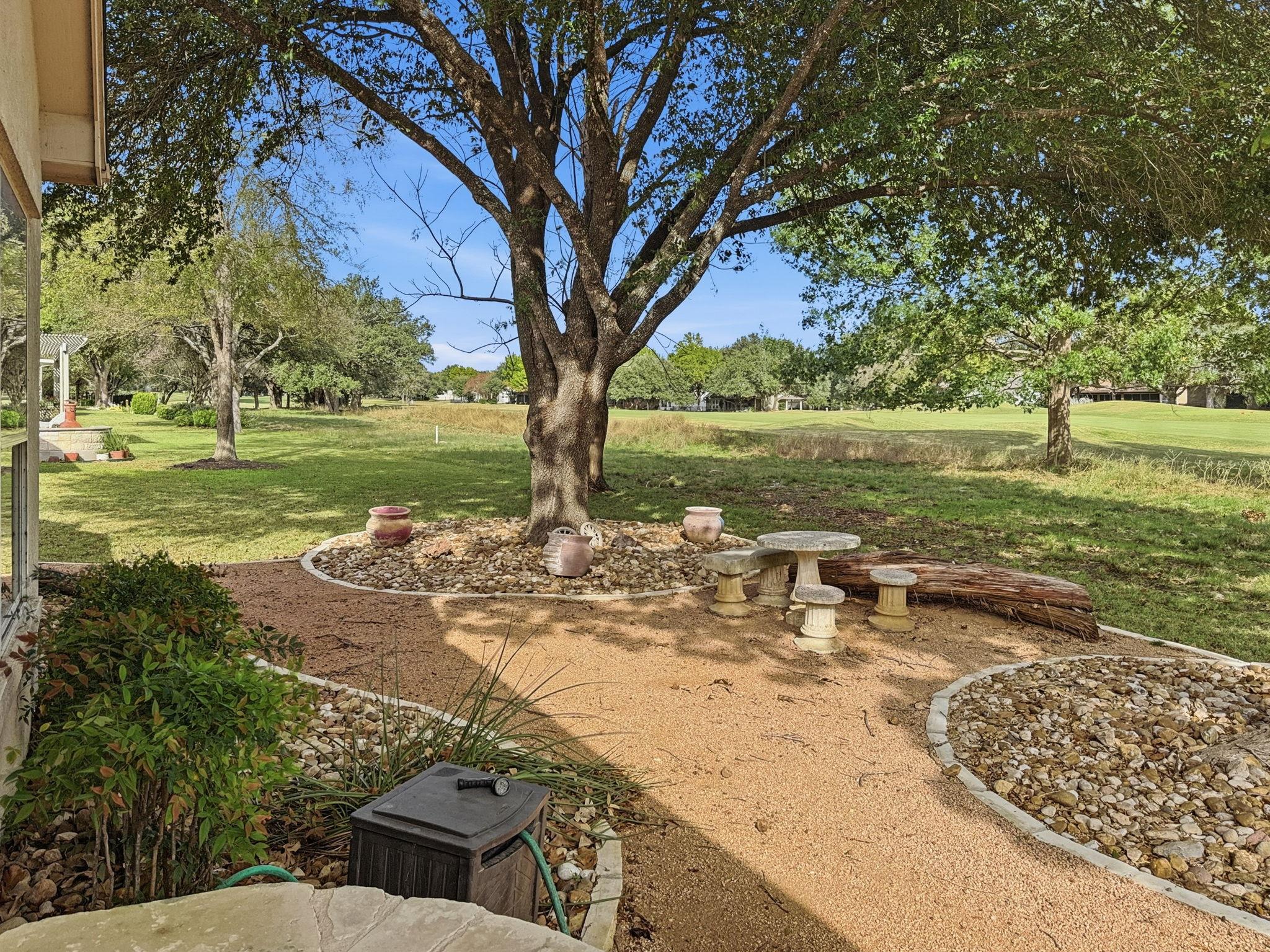 126 Cold Springs Dr, Georgetown, TX 78633