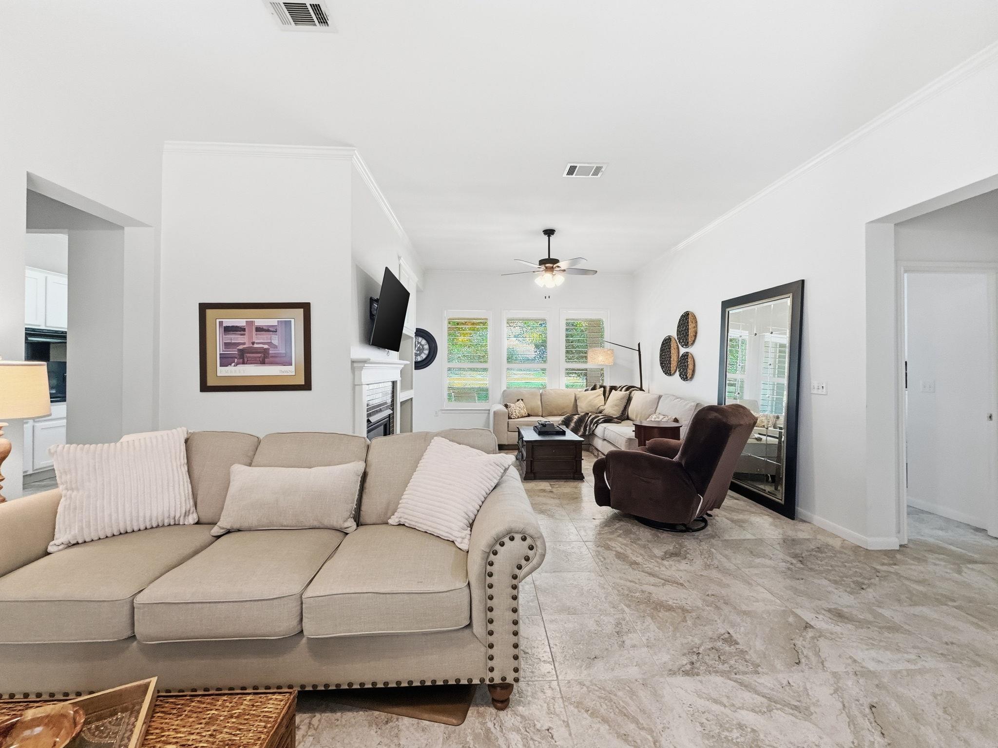 126 Cold Springs Dr, Georgetown, TX 78633