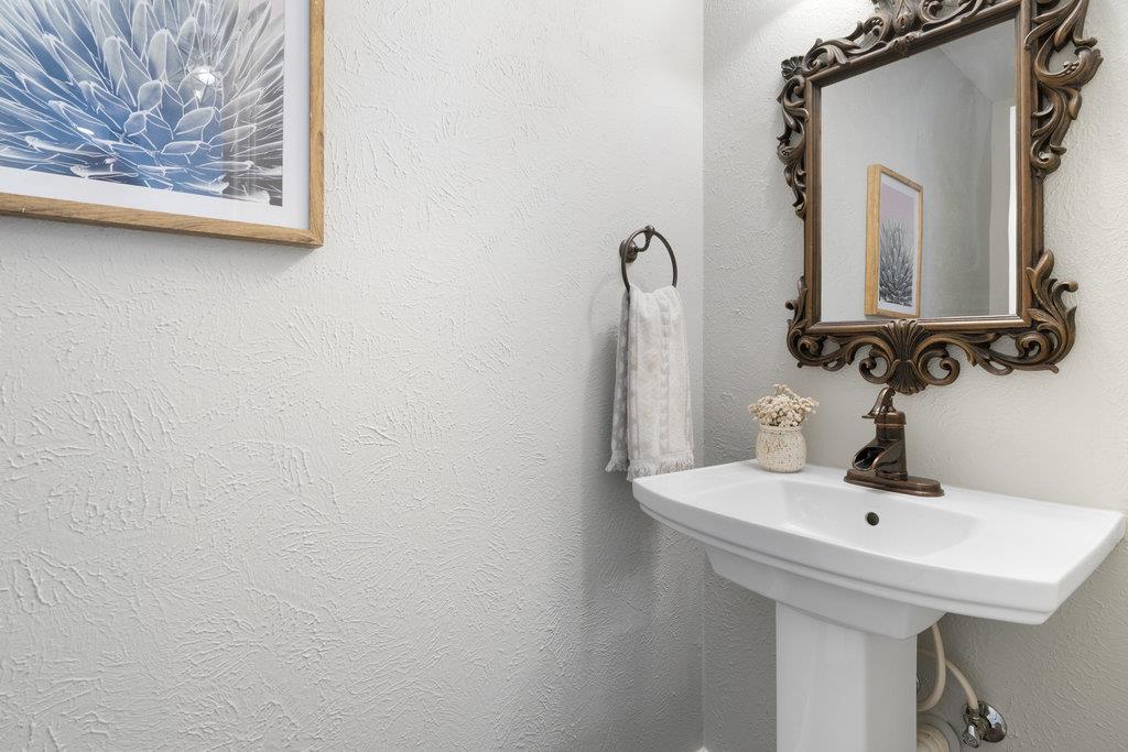 7812 Turquoise Trl, Austin, TX 78749