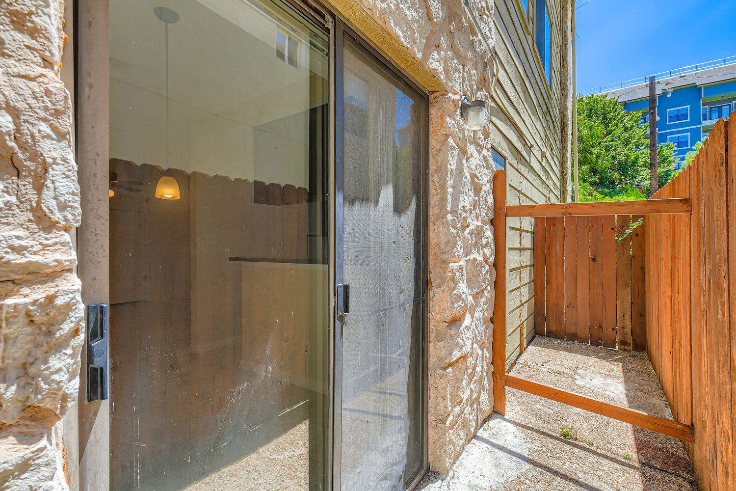 708 Graham Pl # 101, Austin, TX 78705