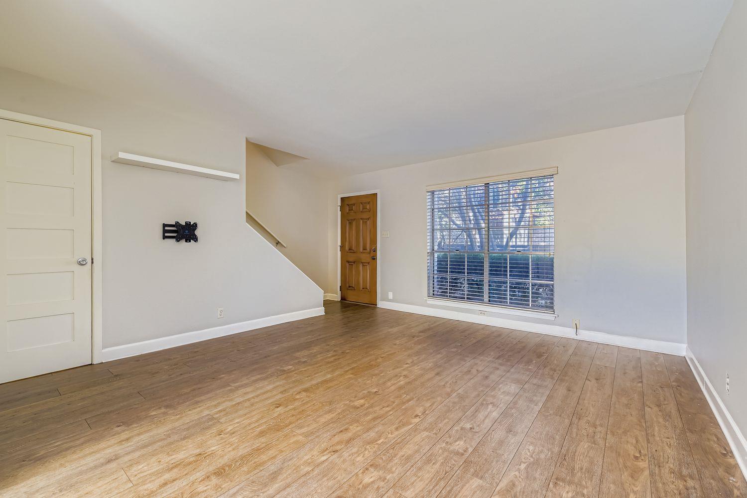 7801 Shoal Creek Blvd # 135, Austin, TX 78757