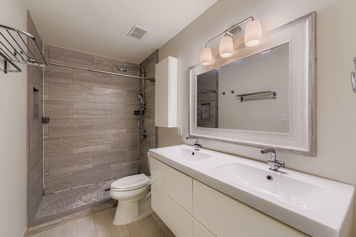 7801 Shoal Creek Blvd # 135, Austin, TX 78757