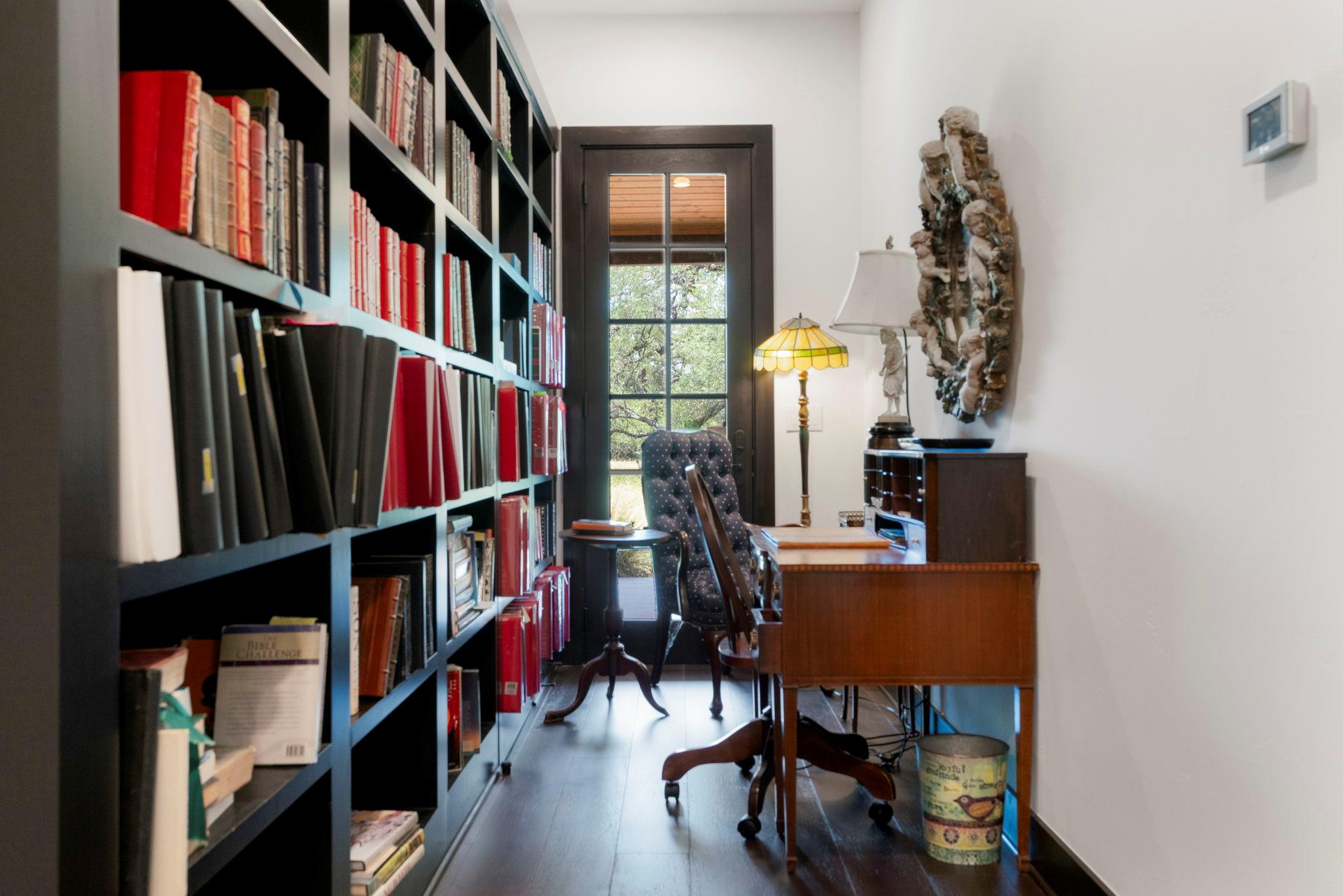 4073 Bell Springs Rd, Dripping Springs, TX 78620