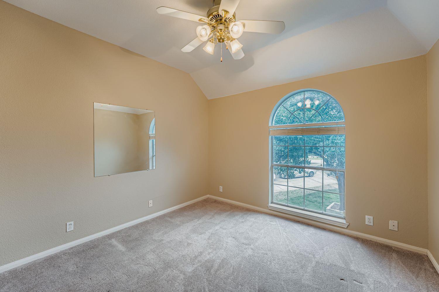 6900 Celtic Ct, Austin, TX 78754