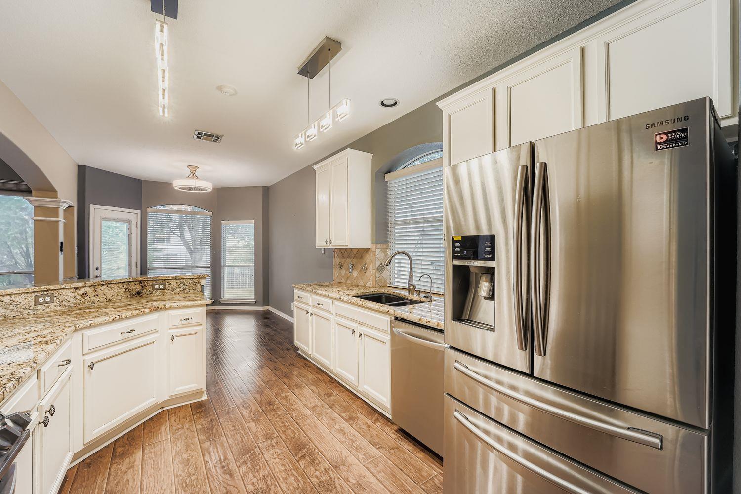 6900 Celtic Ct, Austin, TX 78754