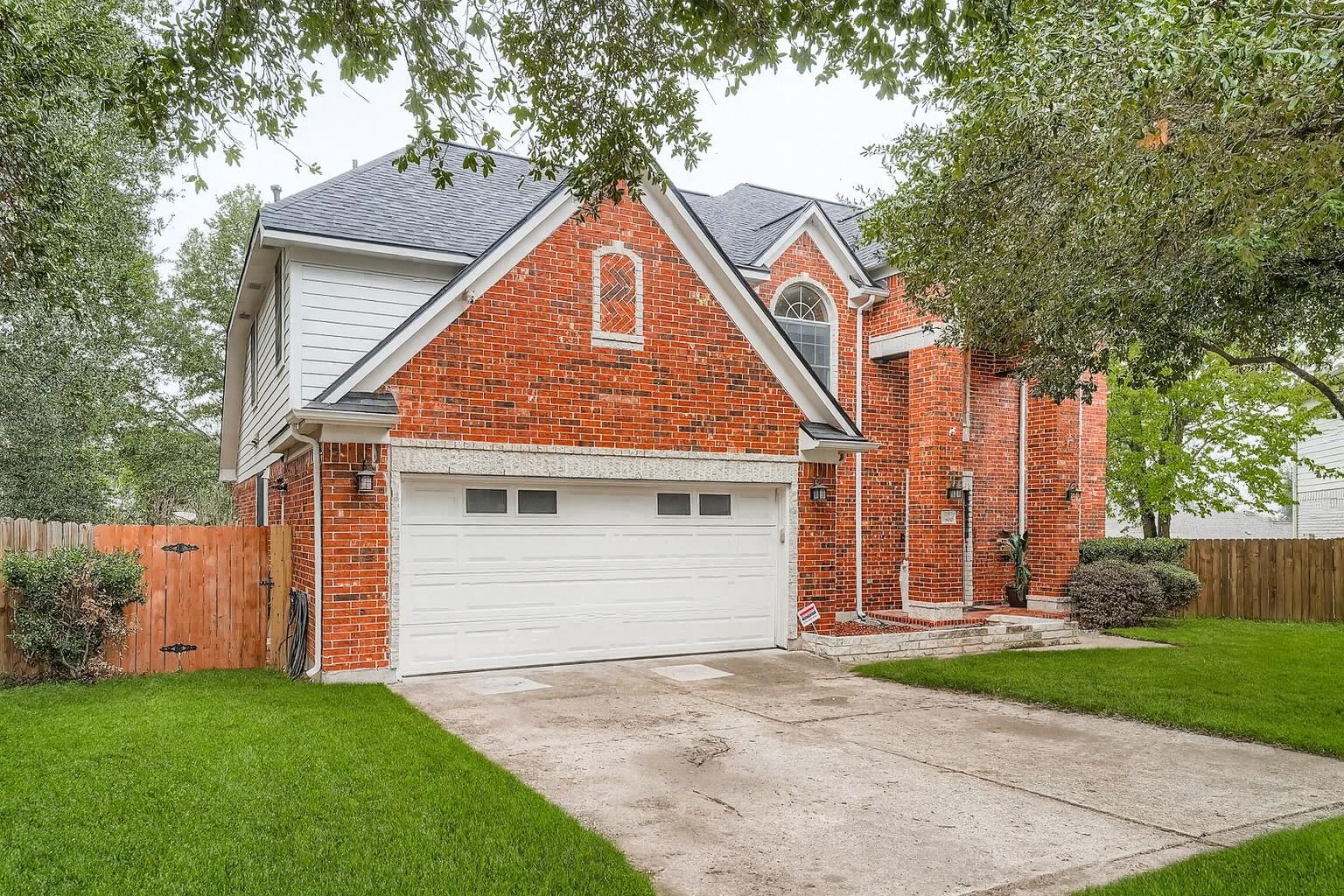 6900 Celtic Ct, Austin, TX 78754