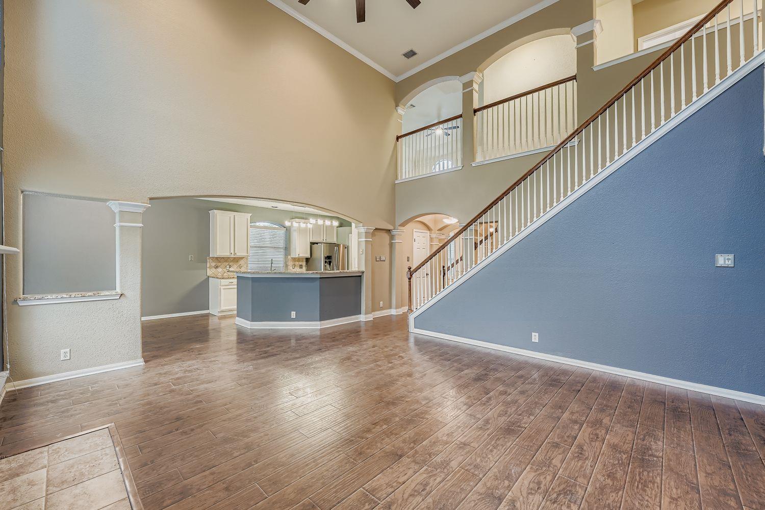 6900 Celtic Ct, Austin, TX 78754