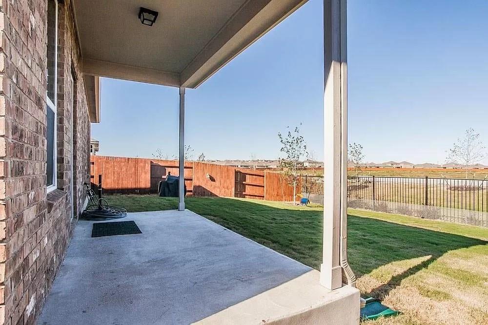 180 Martha Dr, Buda, TX 78610