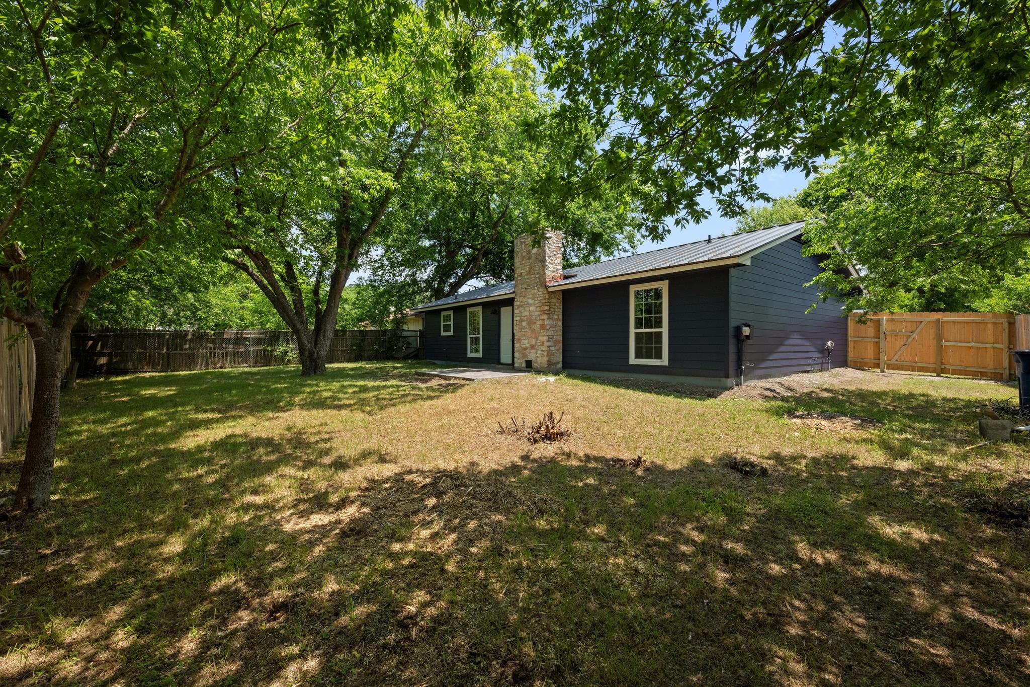 7002 Teaberry Dr, Austin, TX 78745